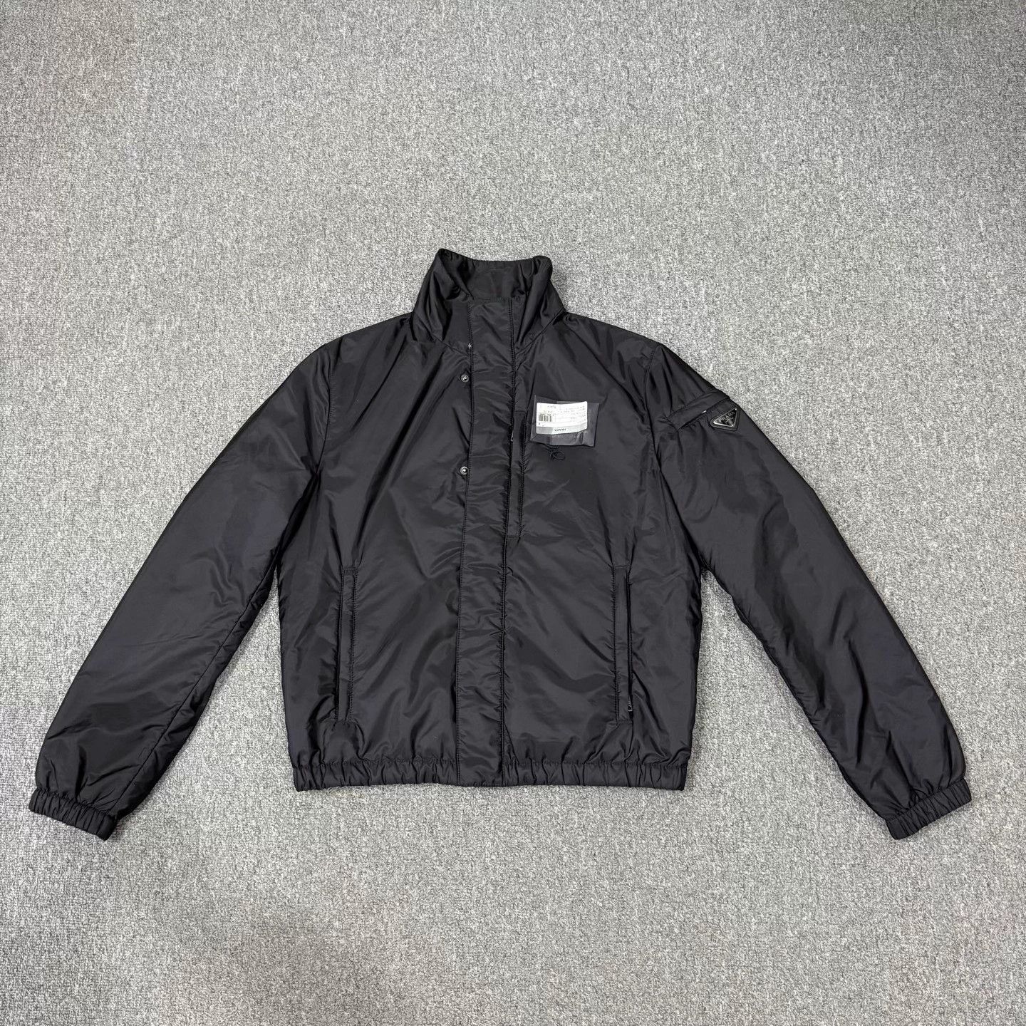 Prada Prada Triangle Puffer Jacket Black 46 NWT Size US S / EU 44-46 / 1 - 1 Thumbnail