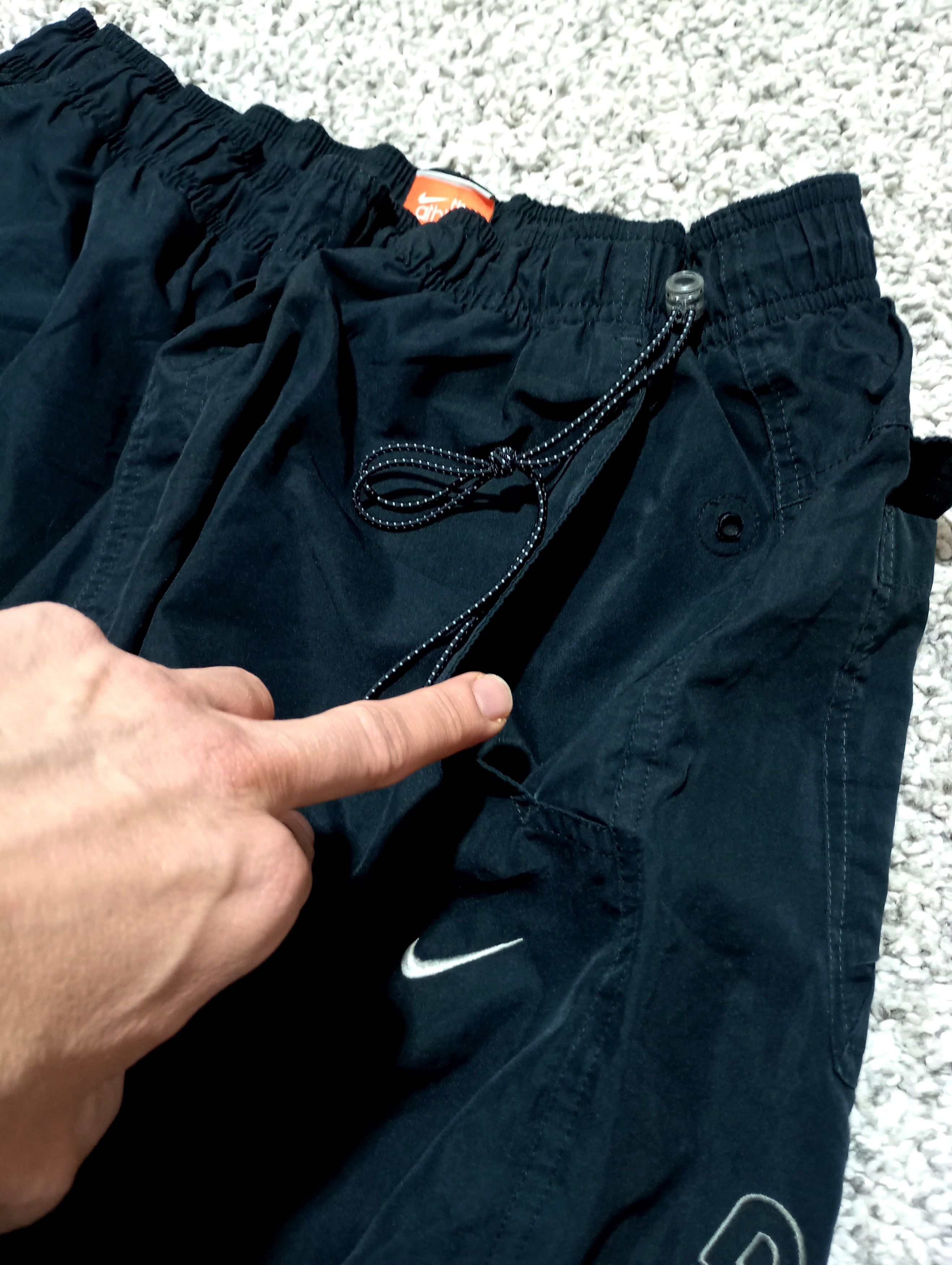 Nike Vintage Nike Air Pants 00s Nylon Striped Swoosh Y2K Baggy Size US 34 / EU 50 - 7 Thumbnail
