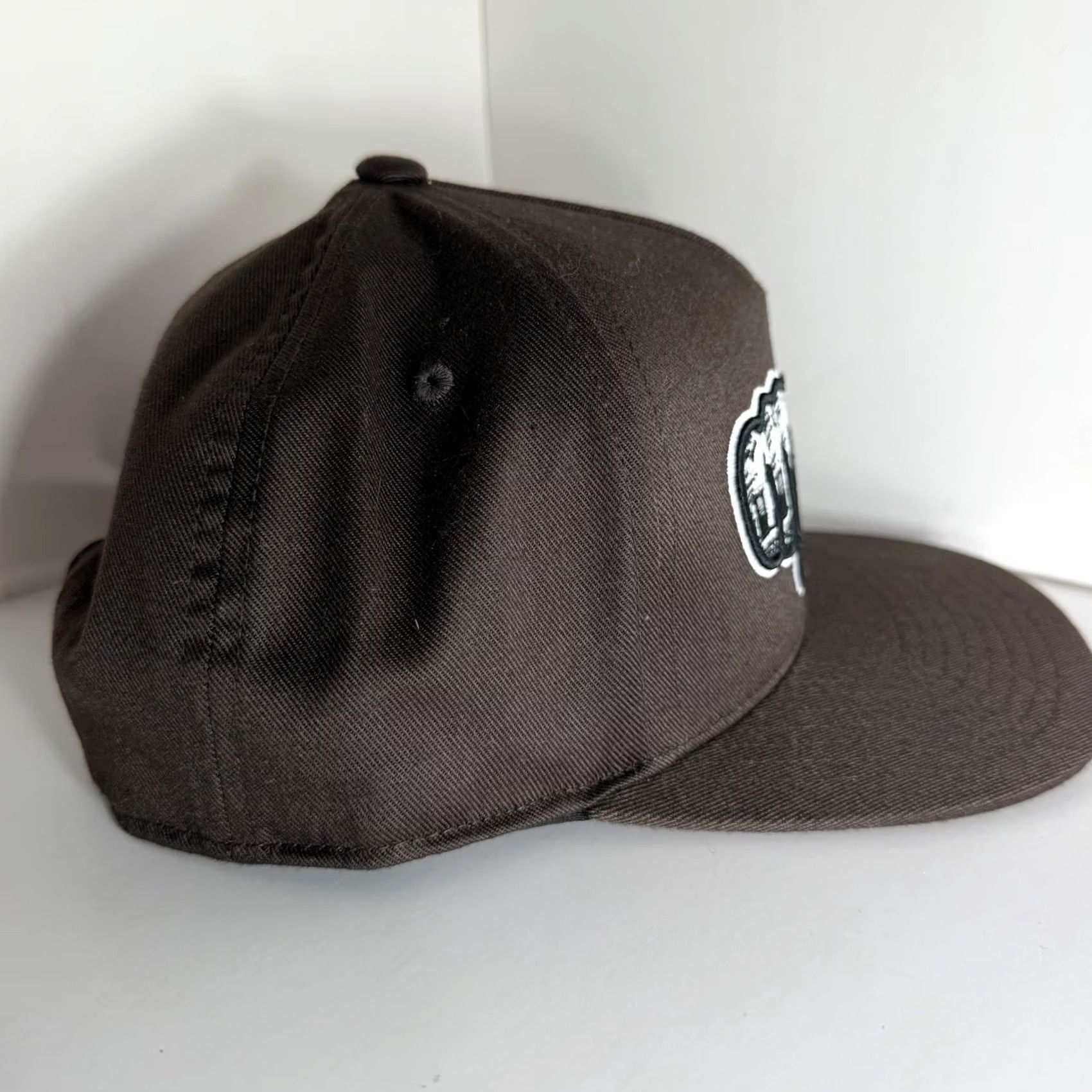 Ariat Ariat Live Free Trucker Hat One Size Brown New Men Adjustable Breathable Solid Size ONE SIZE - 5 Thumbnail