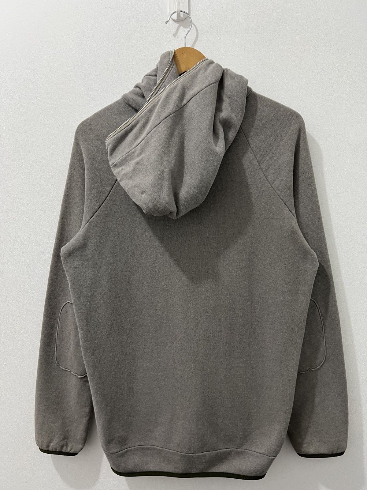 Undercover Undercover - A/W11 ‘Reverse Running’ Himp Jacket Size US L / EU 52-54 / 3 - 7 Thumbnail
