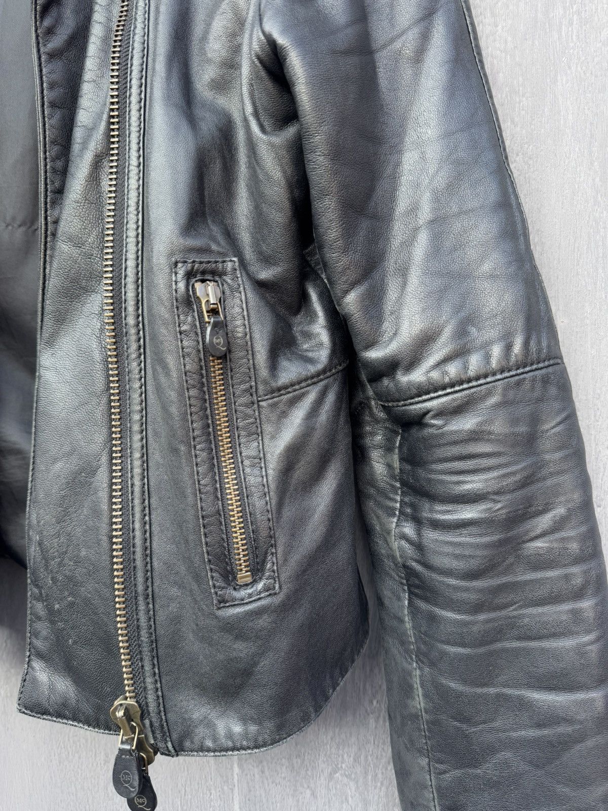 Alexander McQueen Alexander McQueen Leather Quilted Biker Jacket Size 42 Size M / US 6-8 / IT 42-44 - 18 Thumbnail