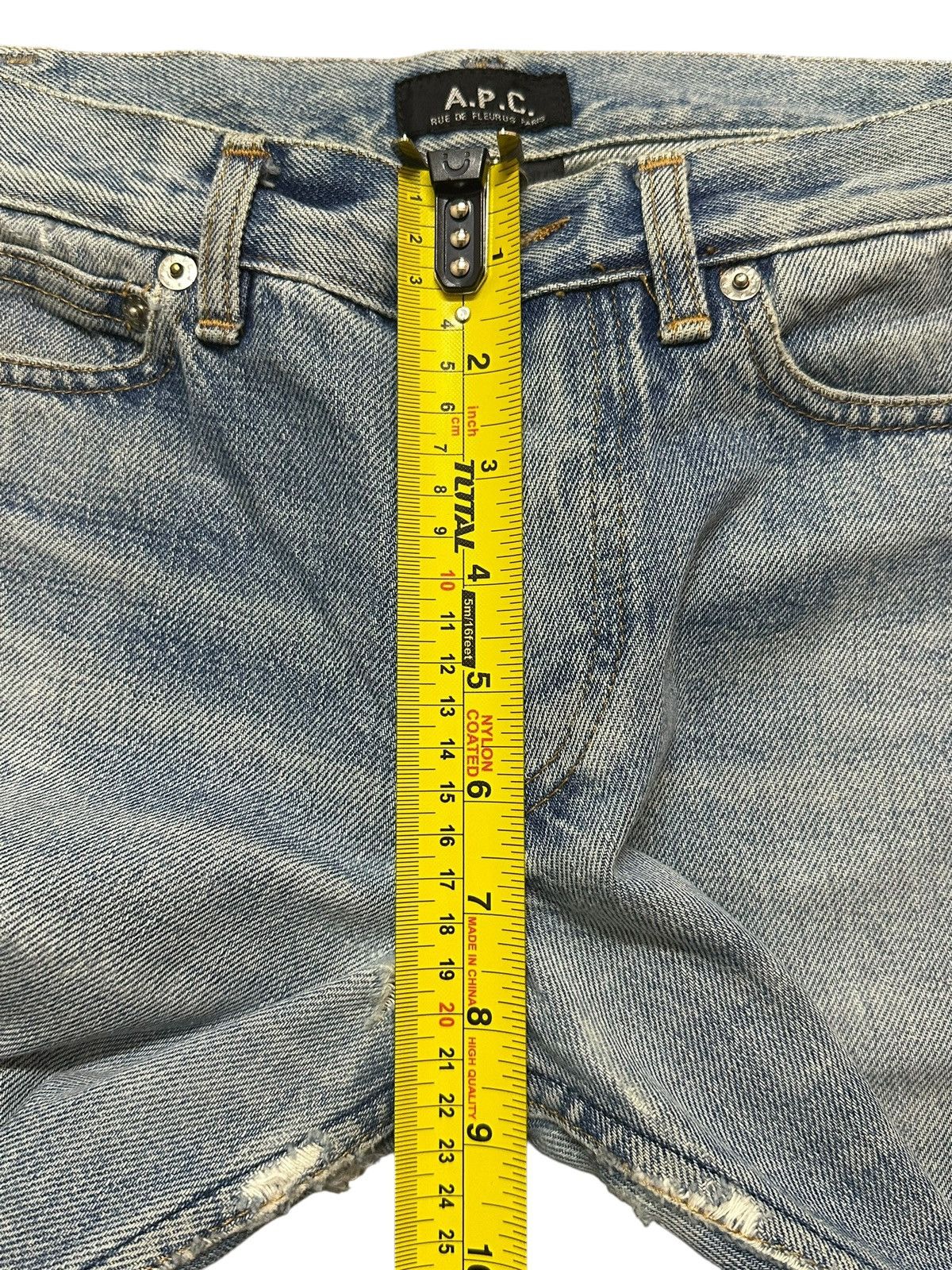 A.P.C. Vintage APC Blue Faded Wash Whisker Distress Style Jeans Size 26" / US 2 / IT 38 - 15 Thumbnail