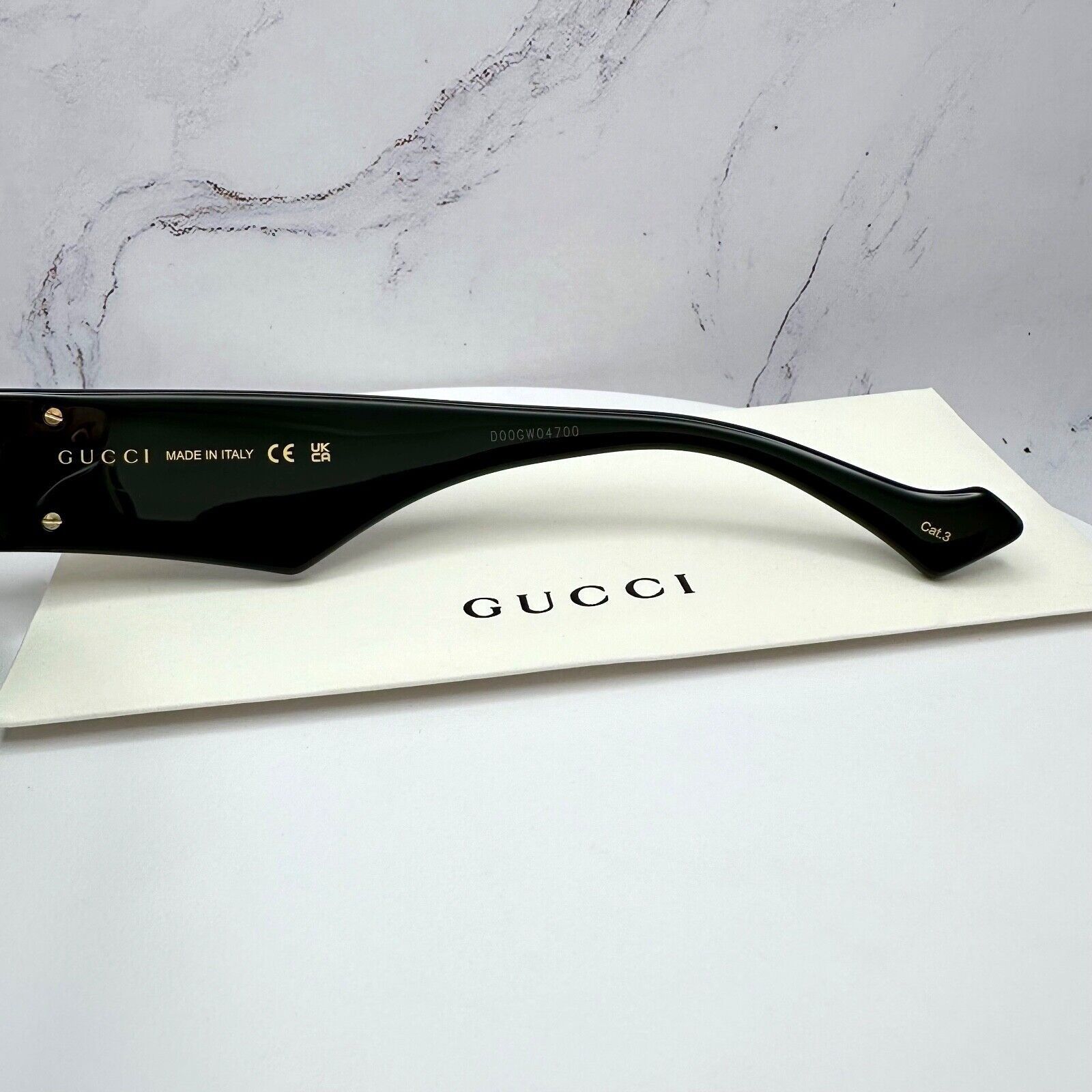 Gucci Sunglasses Black Cat Eye Gold Interlocking GG Logo