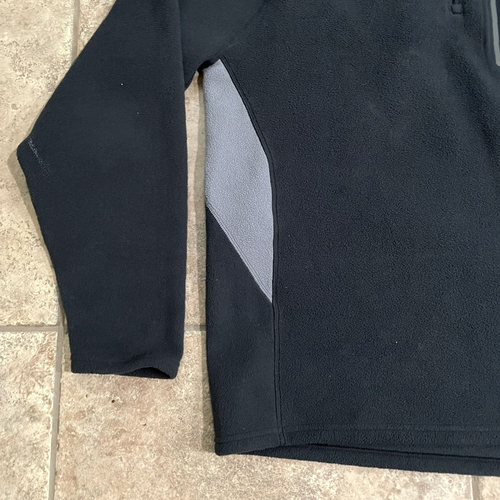 Under Armour Under Armour Pullover Shirt Mens L 100% Polyester Black Zip Half-zip Casual Activewear Size US L / EU 52-54 / 3 - 3 Thumbnail