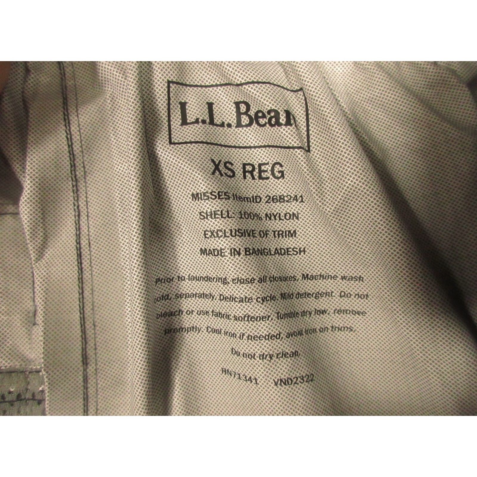 Vintage LL Bean Pants Mens XS Black Tek Waterproof System Rain Ankle Zip Hiking 28x32 Size US 27 - 3 Thumbnail