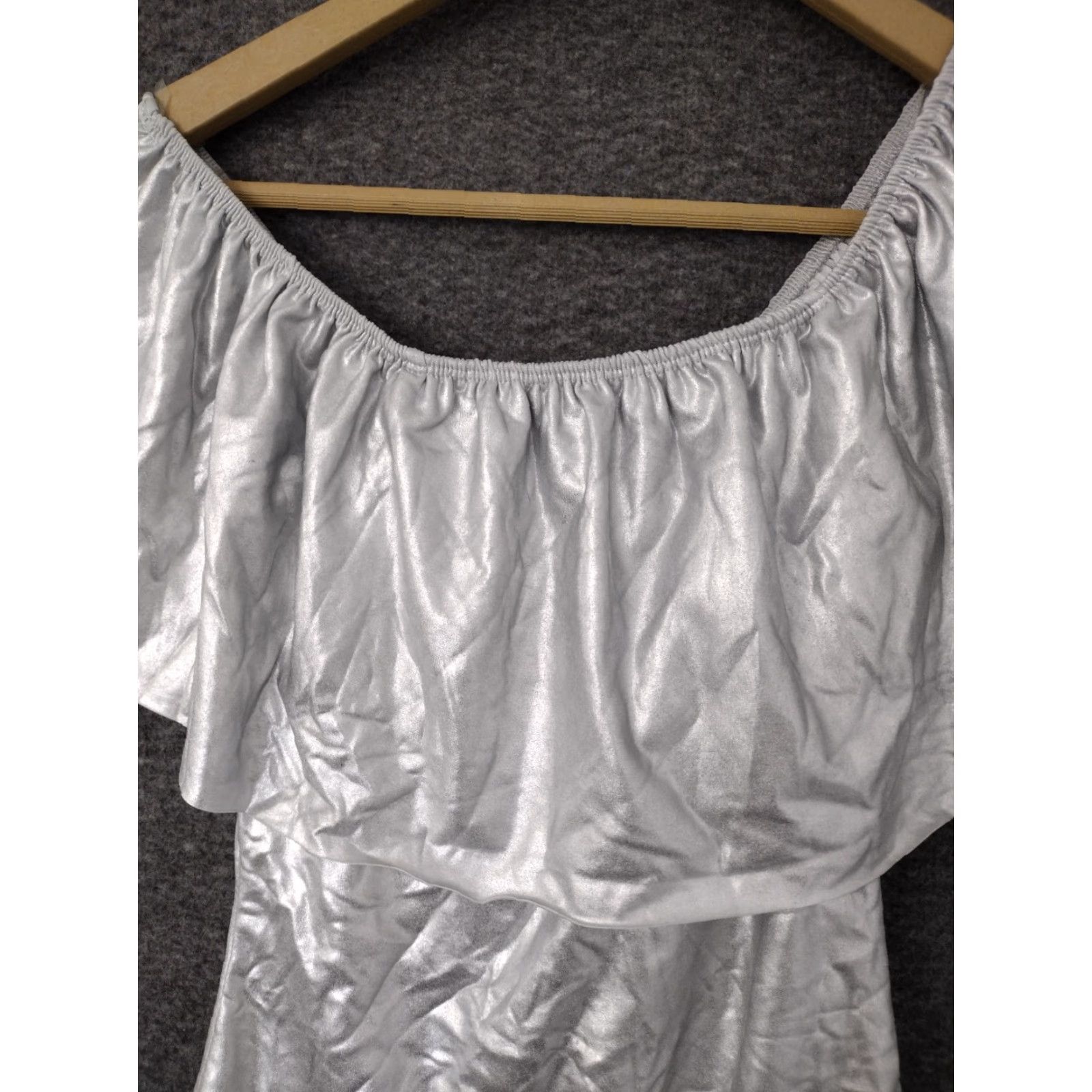 Vintage Codigo One Piece Bathing Suit M Off Shoulder Ruffles Silver Cheeky Womens Size M / US 6-8 / IT 42-44 - 4 Thumbnail
