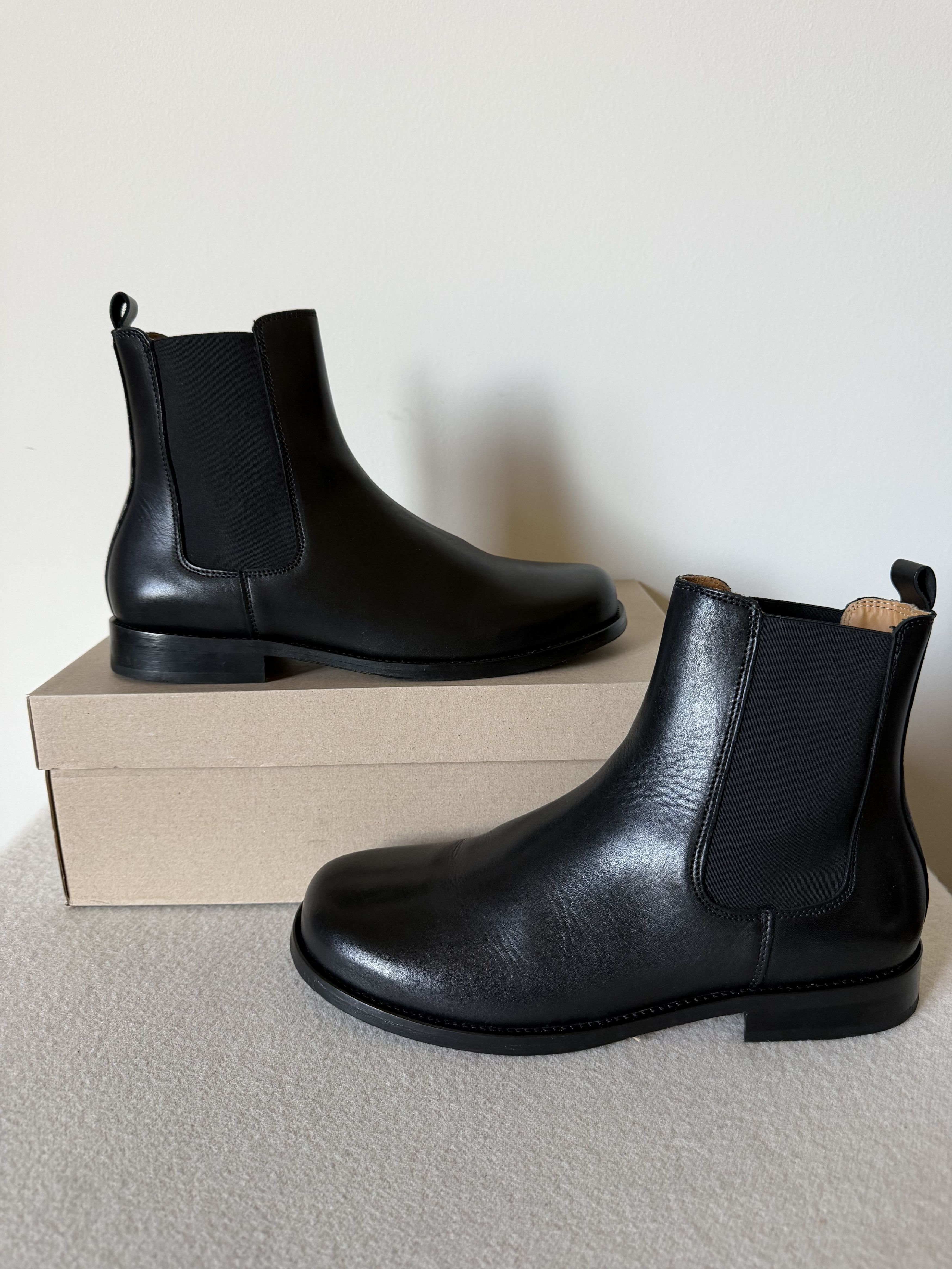 Mfpen Mfpen Core Chelsea Boots in Black Leather Size US 10 / EU 43 - 2 Thumbnail