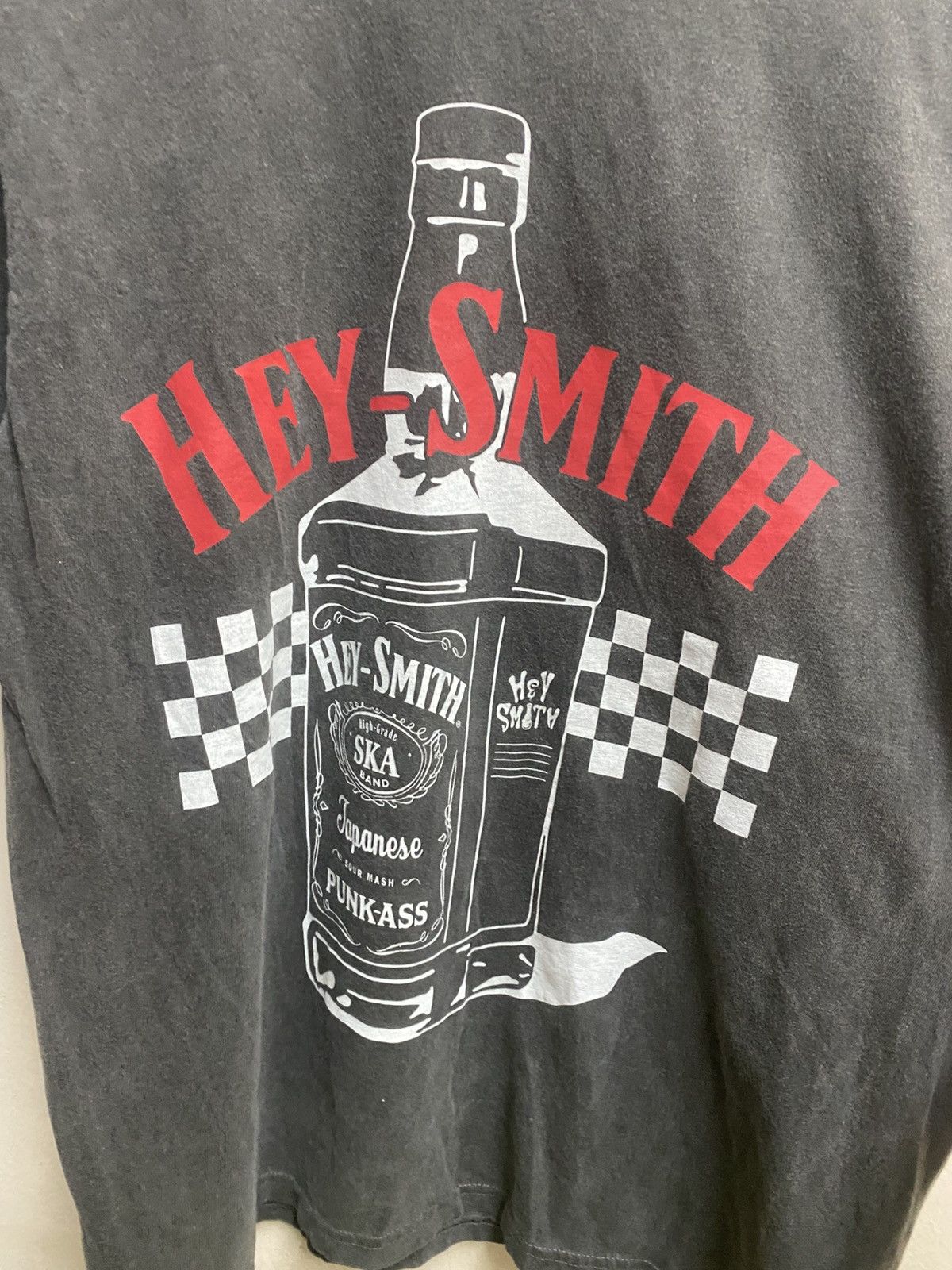 Band Tees Hey Smith Crewneck Tee Size US M / EU 48-50 / 2 - 3 Thumbnail