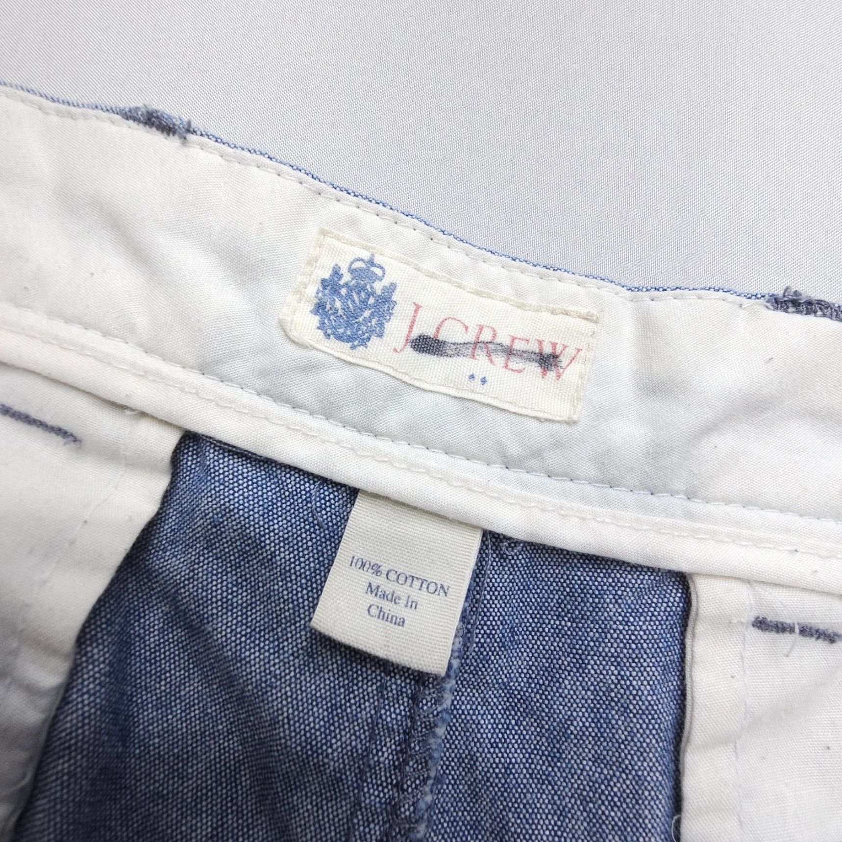 J.Crew J.CREW Chino Shorts Mens 35 x 10" Blue 100% Cotton Chambray Flat Preppy Lightweight Casual Travel Shorts Mens Blue Size US 35 - 7 Thumbnail