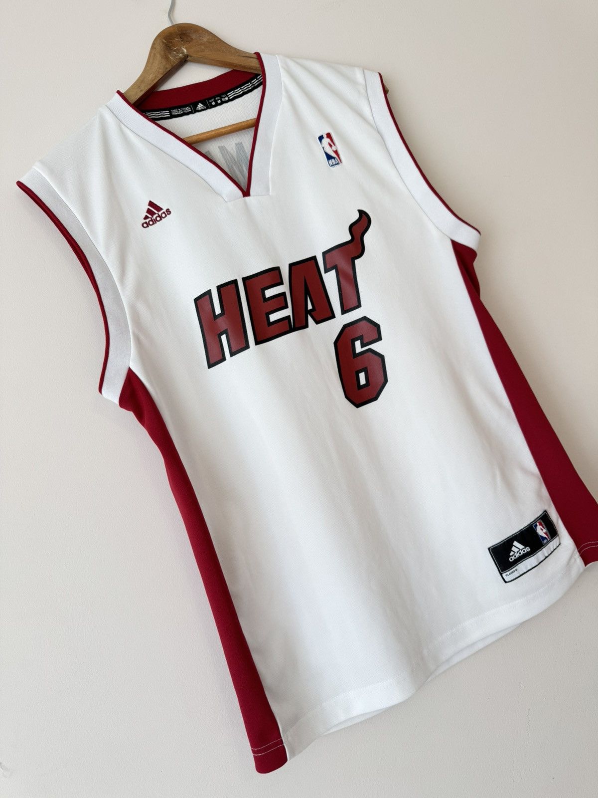Adidas James #6 Miami Heat Basketball Jersey NBA Shirt Kit Size US M / EU 48-50 / 2 - 7 Thumbnail