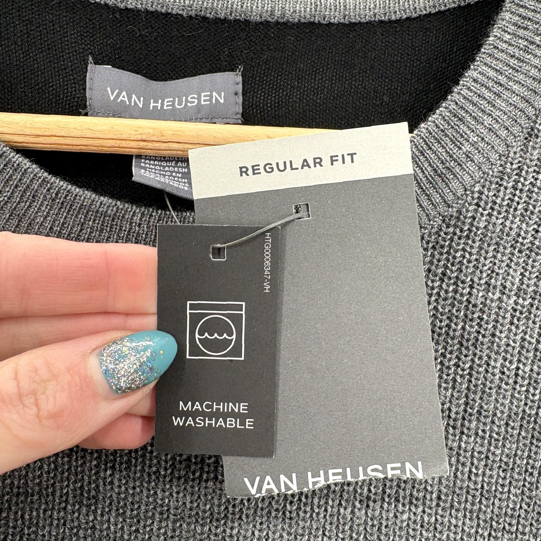 Van Heusen Van Heusen Mens Sweater Medium Black Merino Colorblock Crewneck Knit Pullover Size US M / EU 48-50 / 2 - 5 Thumbnail