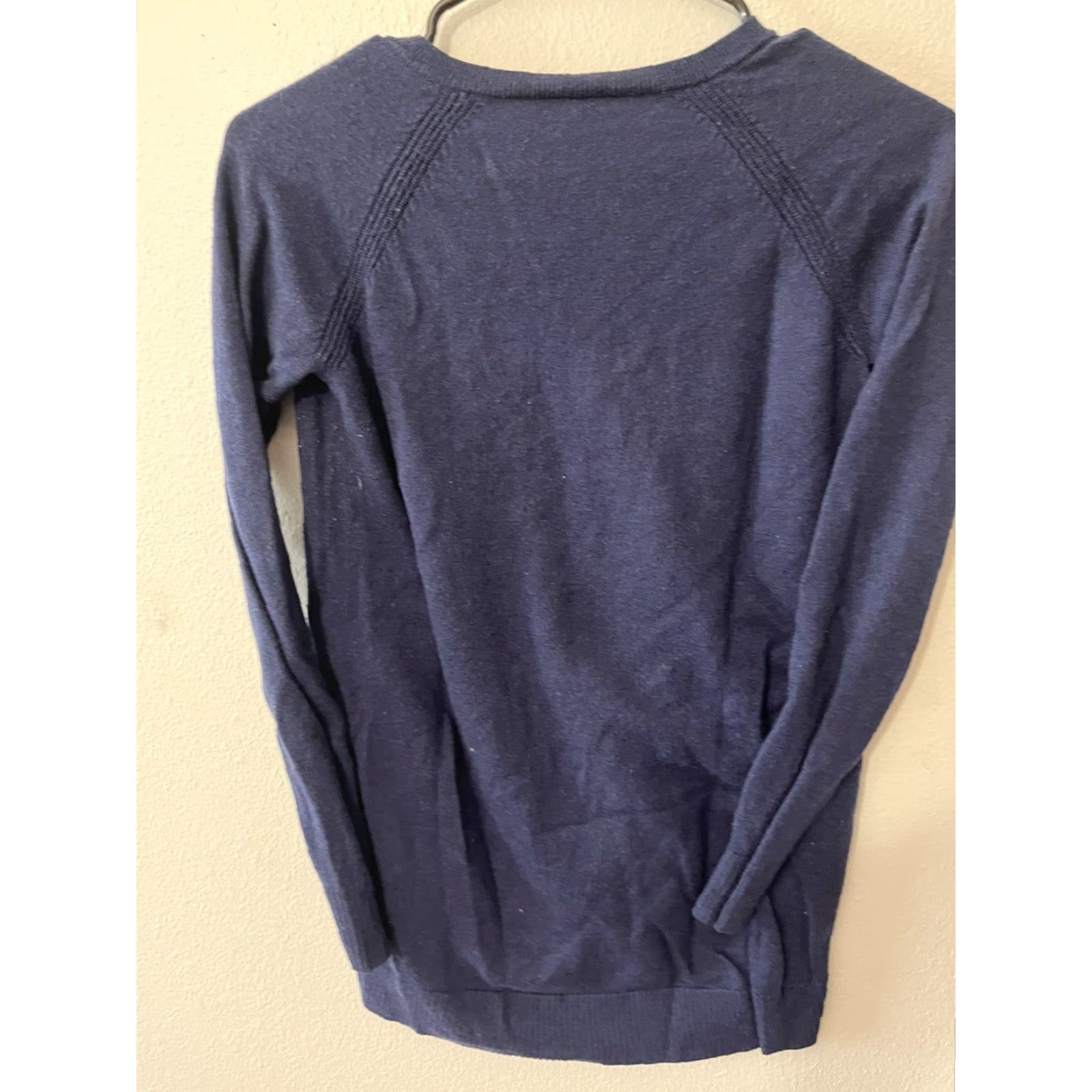 Gap GAP Women's XS Maternity V-Neck Cotton Blend Lightweight Navy Blue Sweater Shirt/Top (Regular) Women Size XS / US 0-2 / IT 36-38 - 2 Thumbnail