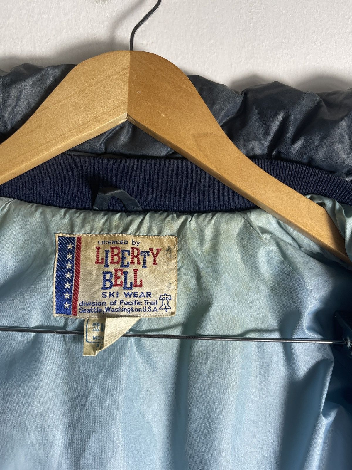 Liberty × Vintage Vintage Liberty Bell ski wear puffer jacket Size US L / EU 52-54 / 3 - 8 Thumbnail