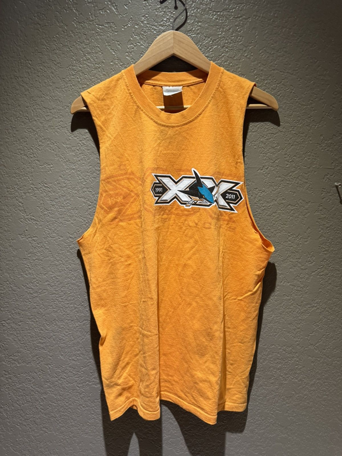 NHL Sharks 20th Anniversary Cut Off Tank Top Barracuda Orange Size US L / EU 52-54 / 3 - 1 Thumbnail