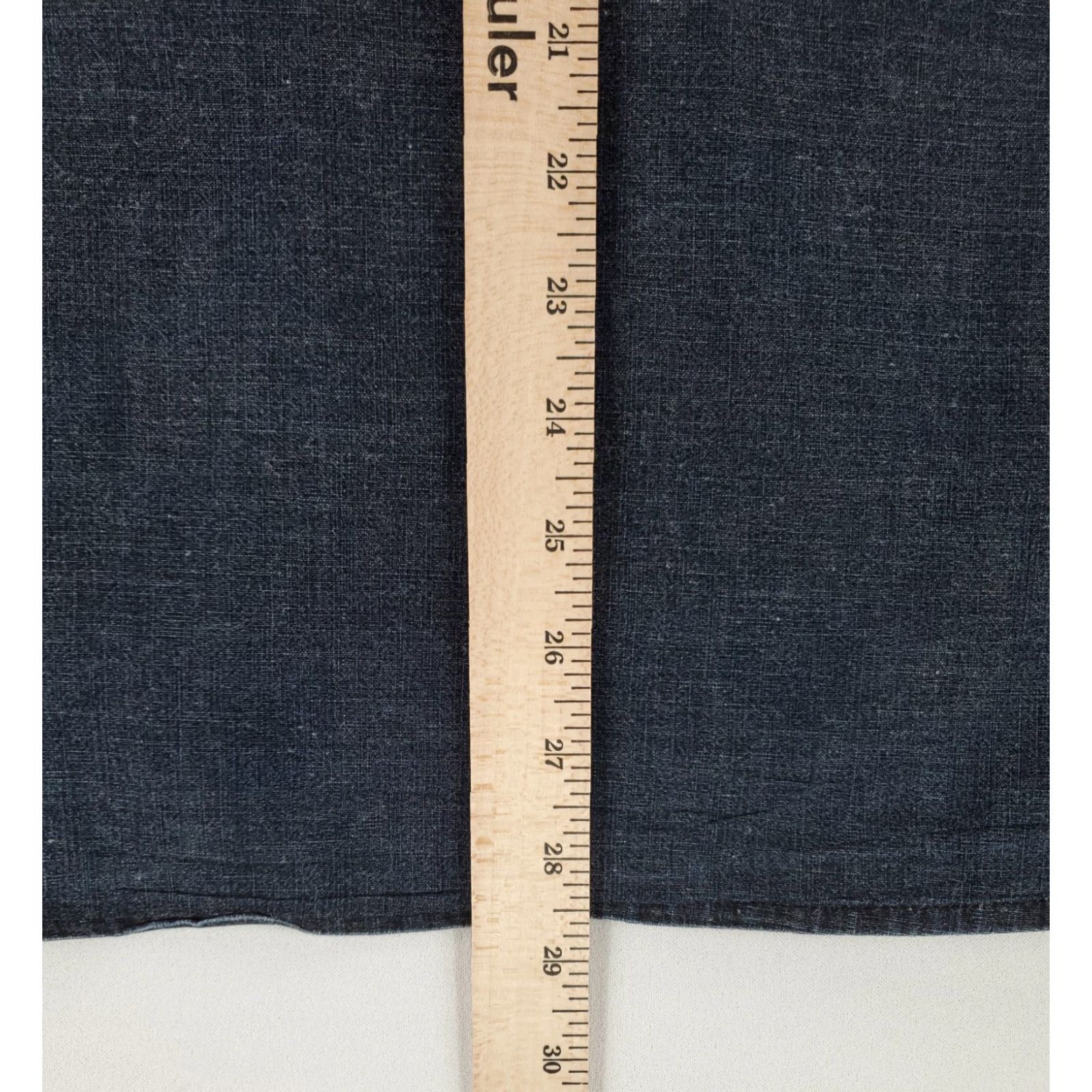 Carbon2Cobalt **Carbon 2 Cobalt Men's L Gray Chambray Button Down Long Sleeve Shirt** User: Carbon 2 Cobalt Men's L Gray Chambray Button Down Long Sleeve Shirt Size US L / EU 52-54 / 3 - 5 Thumbnail