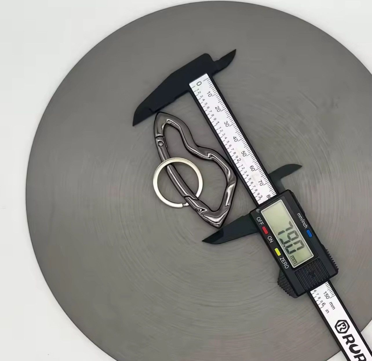 Other Jeans Carabiner Belt Loop Size ONE SIZE - 2 Thumbnail