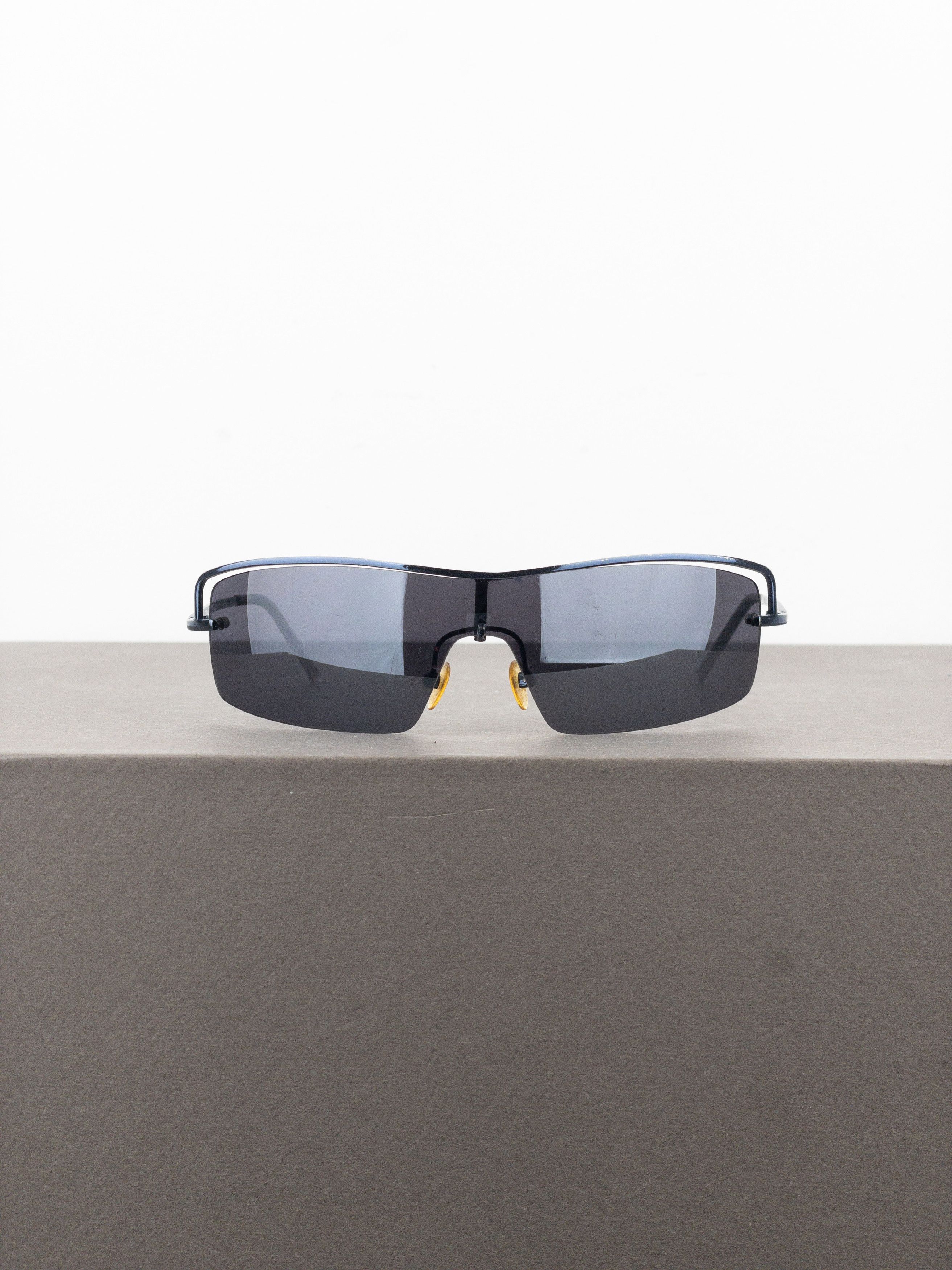 Gucci Gucci by Tom Ford 2000s GG2683/S Wrap Mask Shield Sunglasses Size ONE SIZE - 2 Thumbnail