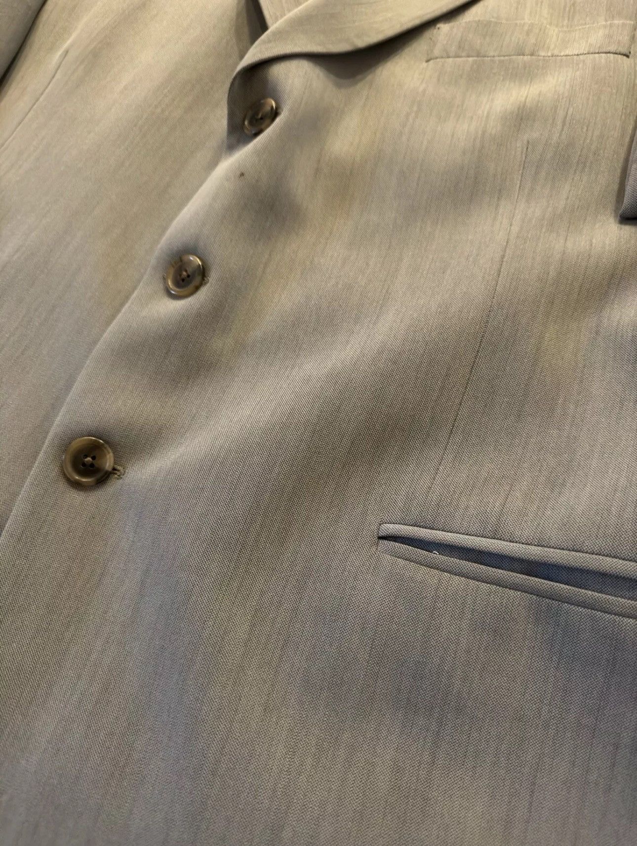 Fendi Fendi Made in Italy Notch Lapel 3 Button Blazer in Grey 42R Size 42R - 3 Thumbnail