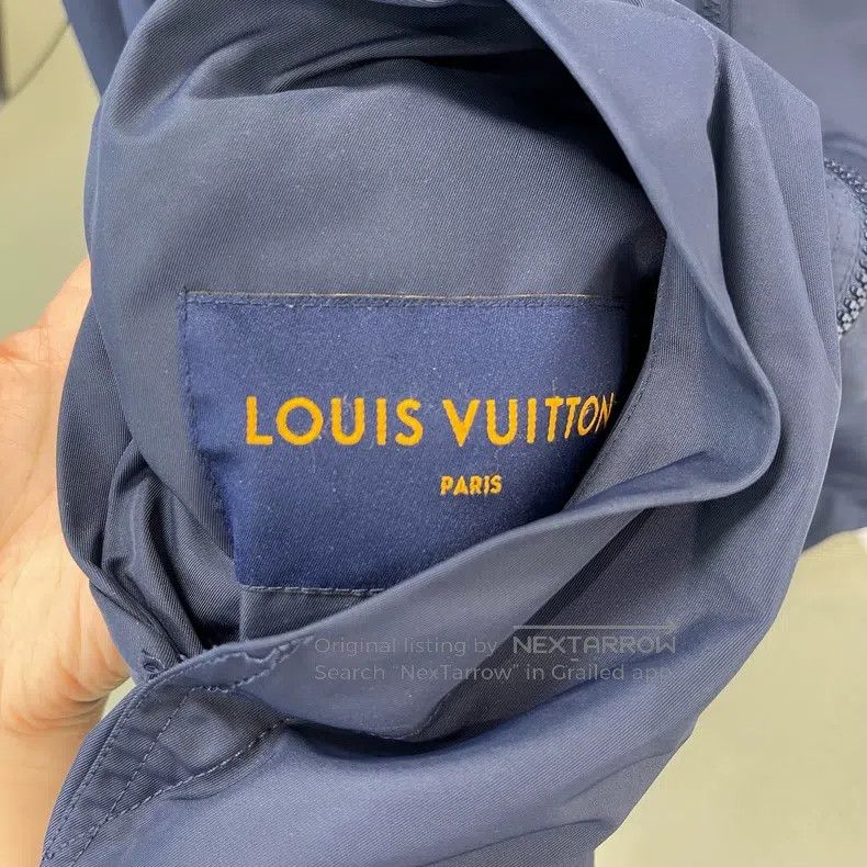 Louis Vuitton Louis Vuitton Full logo double-sided hooded jacket Size US L / EU 52-54 / 3 - 6 Thumbnail