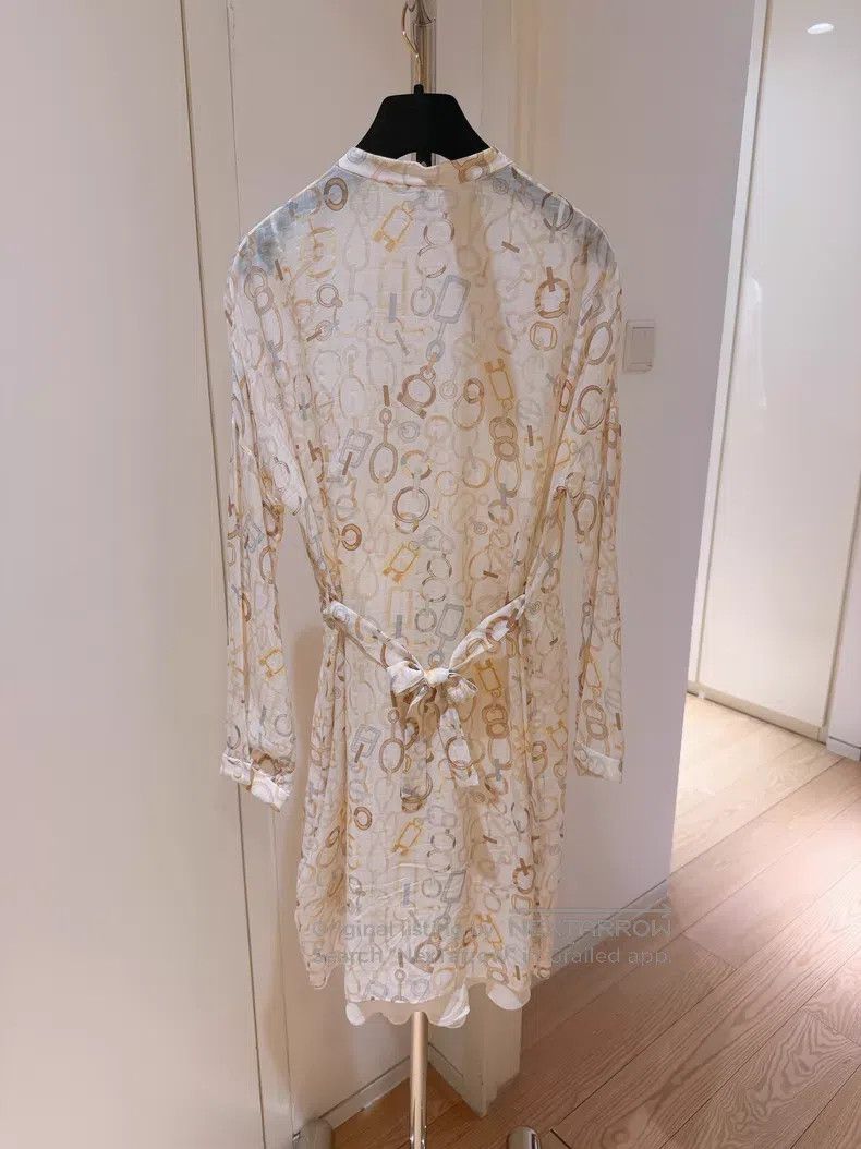 Hermes Hermes Silk Printed Wrap Dress Size XS / US 0-2 / IT 36-38 - 2 Thumbnail