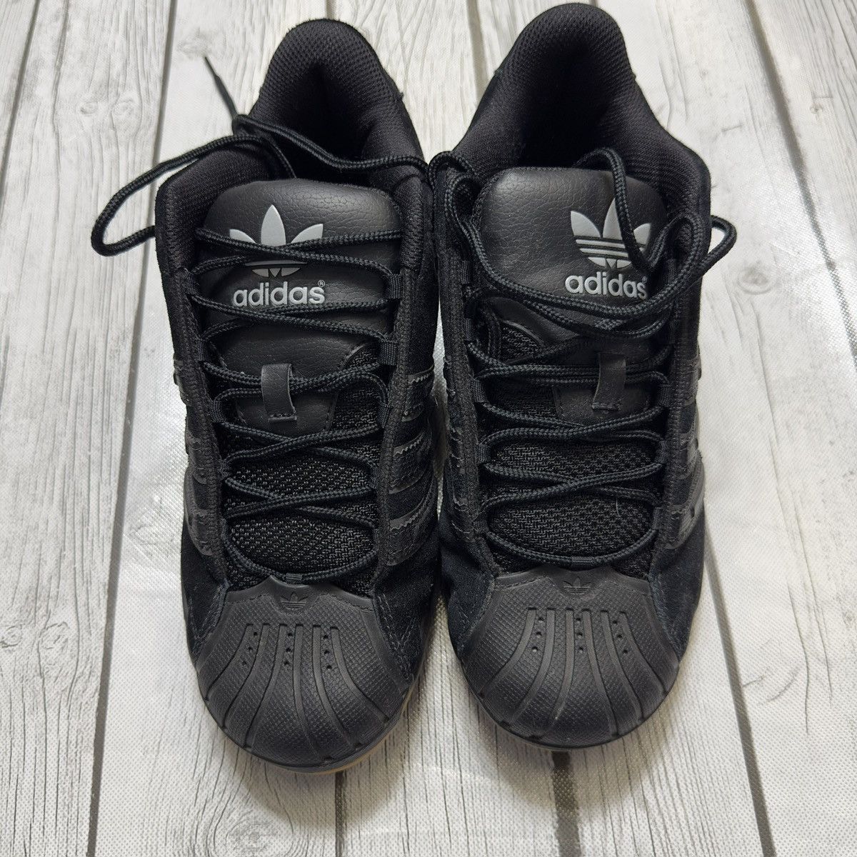 Vintage Adidas Metrum 2005
