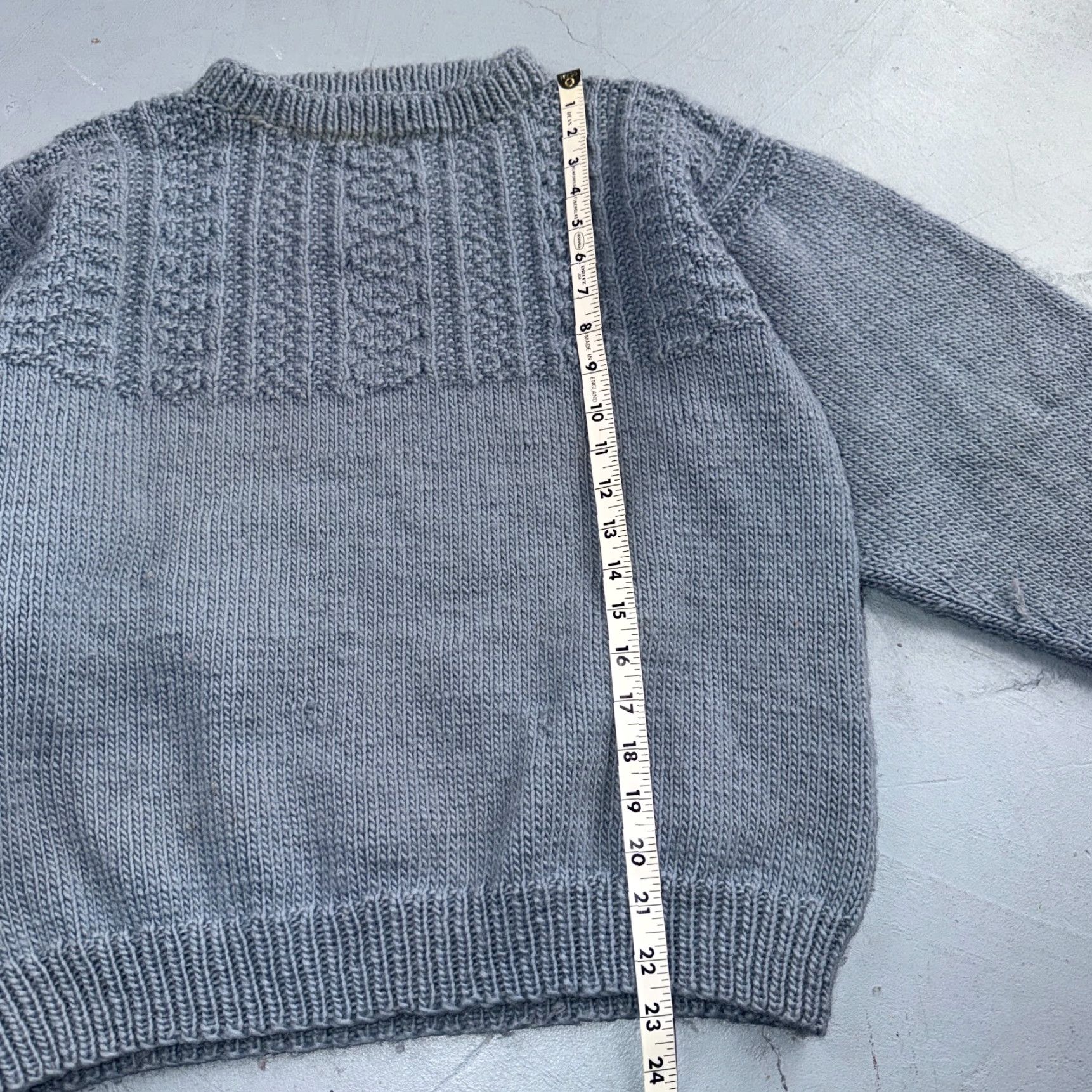 Vintage VTG Blue Knitted Isle Sweater Pullover Handmade Knit 60s 70s Grandma core Chic Size M / US 6-8 / IT 42-44 - 4 Thumbnail