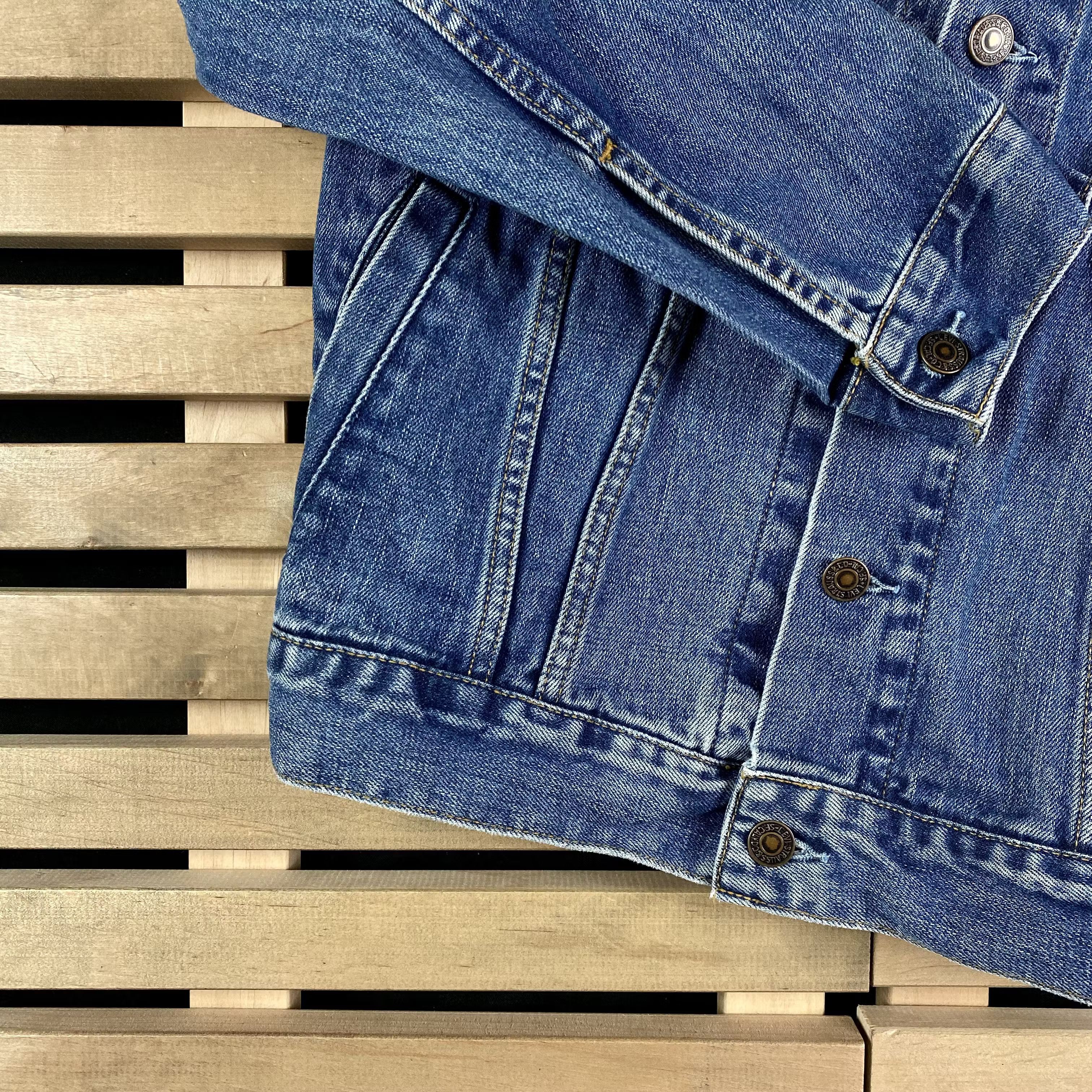 Levi's × Levi's Vintage Clothing × Vintage Men’s Denim Bomber Jacket Levi’s Vintage Size S Size US S / EU 44-46 / 1 - 3 Thumbnail