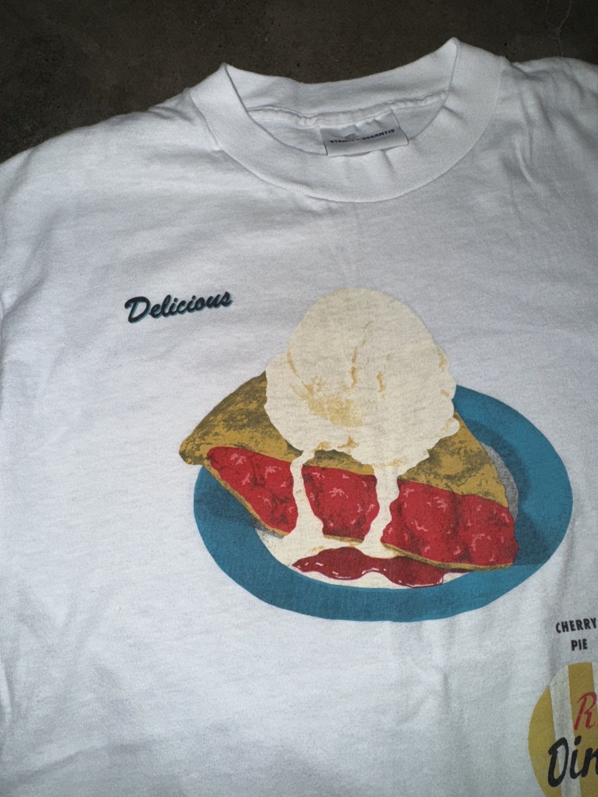 Vintage Stanley desantis twin peaks 1990 pie t shirt Size US L / EU 52-54 / 3 - 3 Thumbnail