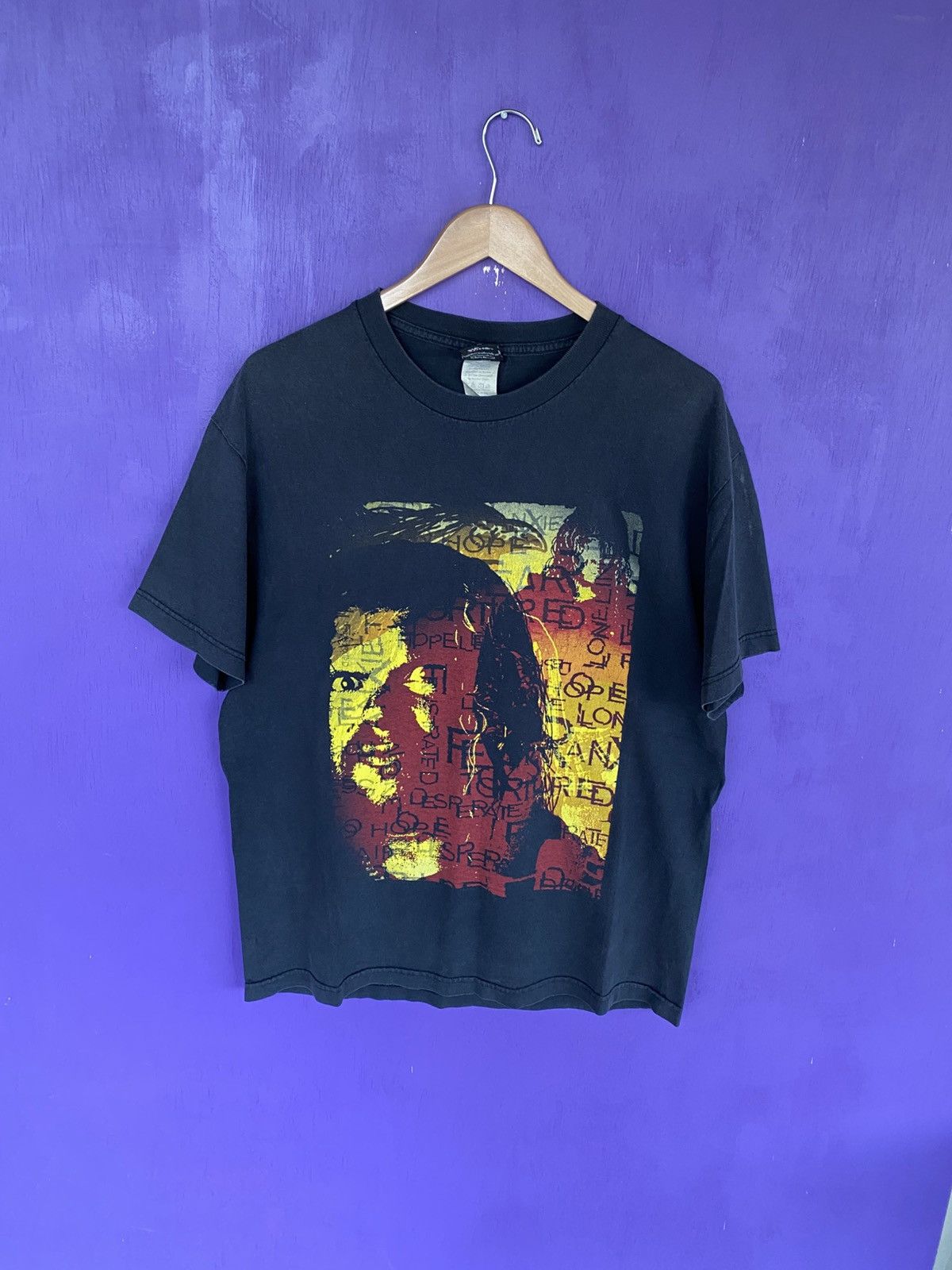WWF Vintage 2000 WWF Raven desperate face t-shirt Size US L / EU 52-54 / 3 - 1 Thumbnail