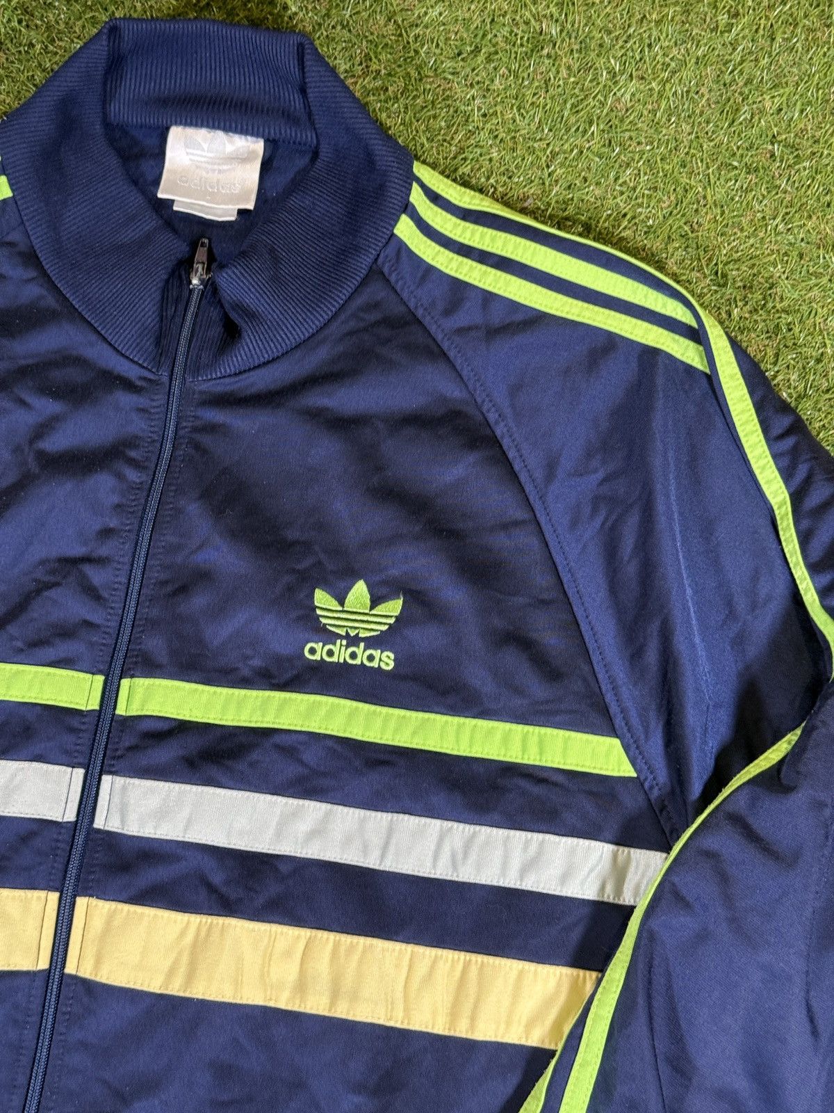 Adidas Adidas Originals Track Jacket Navy Neon Stripes Vintage L Size US L / EU 52-54 / 3 - 5 Thumbnail