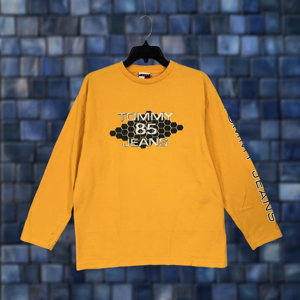 Logo 7 VINTAGE Tommy Jeans Shirt Mens Medium Yellow Logo Graphic 90s Y2K Streetwear Size US M / EU 48-50 / 2 - 1 Thumbnail