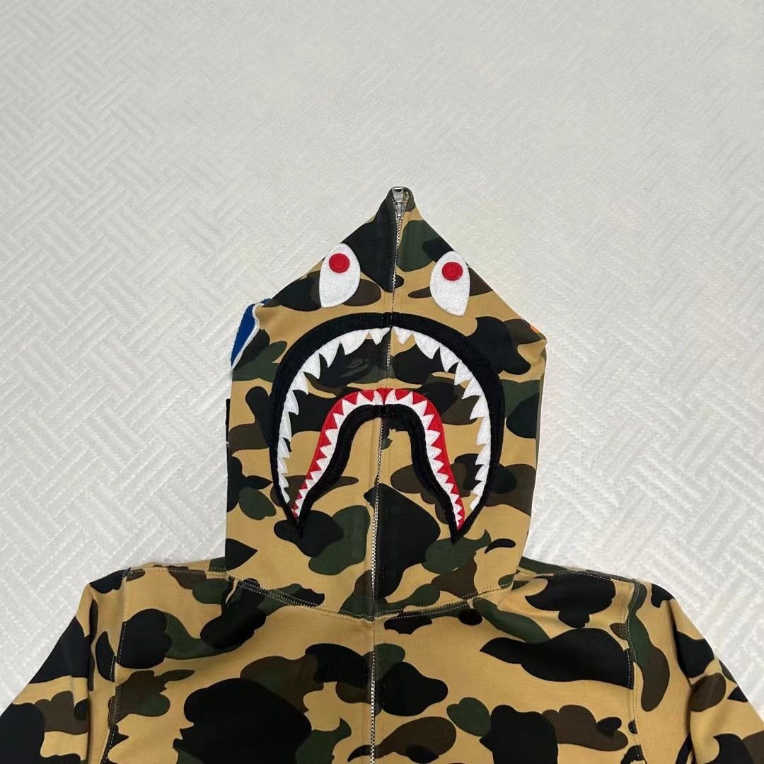 Bape WATERPROOF COLOR CAMO SHARK FULL ZIP HOODIE Size US M / EU 48-50 / 2 - 2 Thumbnail