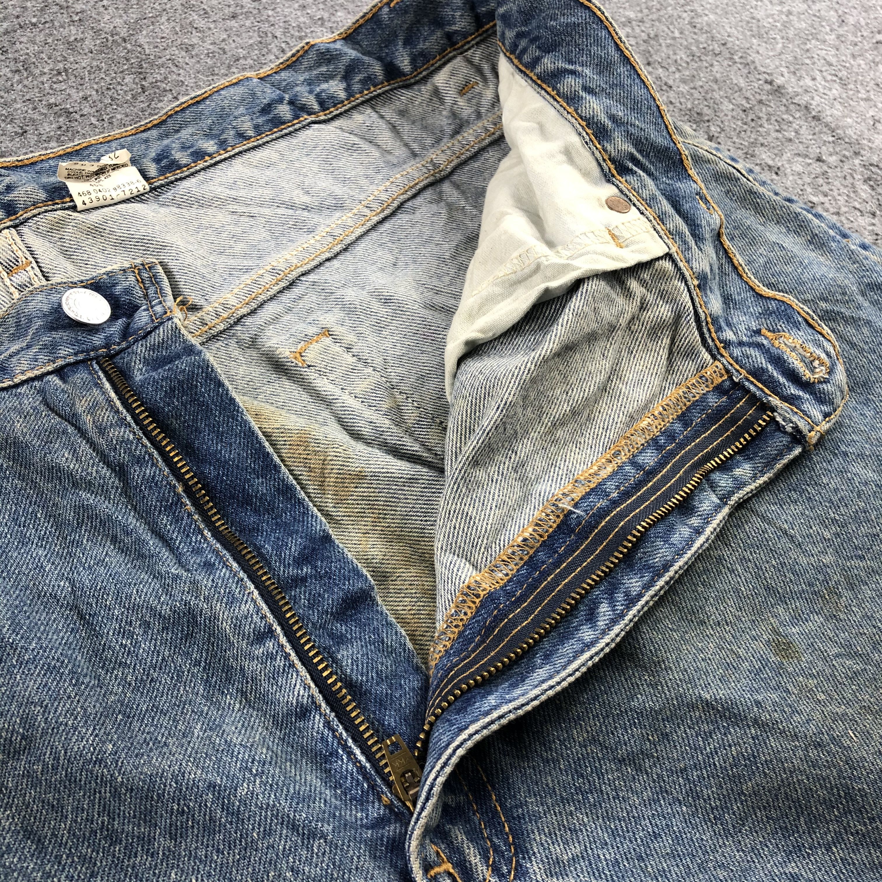Levi's 90s Vintage Blue Wash Levis Jeans-J2432 Size US 40 / EU 56 - 8 Thumbnail