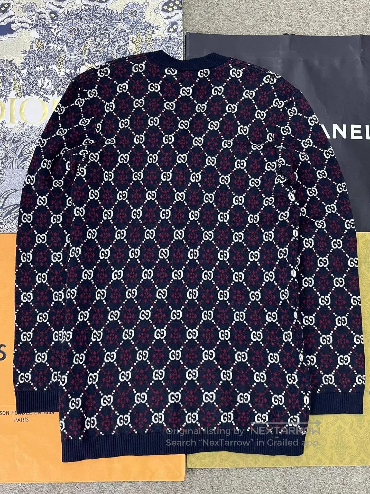 Gucci V-Neck Multi-Color Patterned Sweater. Size US S / EU 44-46 / 1 - 2 Thumbnail