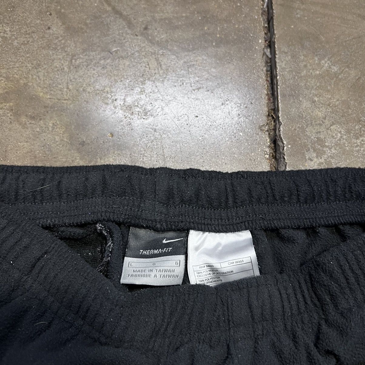 Nike × Vintage Vintage Y2K Nike Mini Swoosh Fleece Sweatpants Baggy Drill Size US 32 / EU 48 - 8 Thumbnail