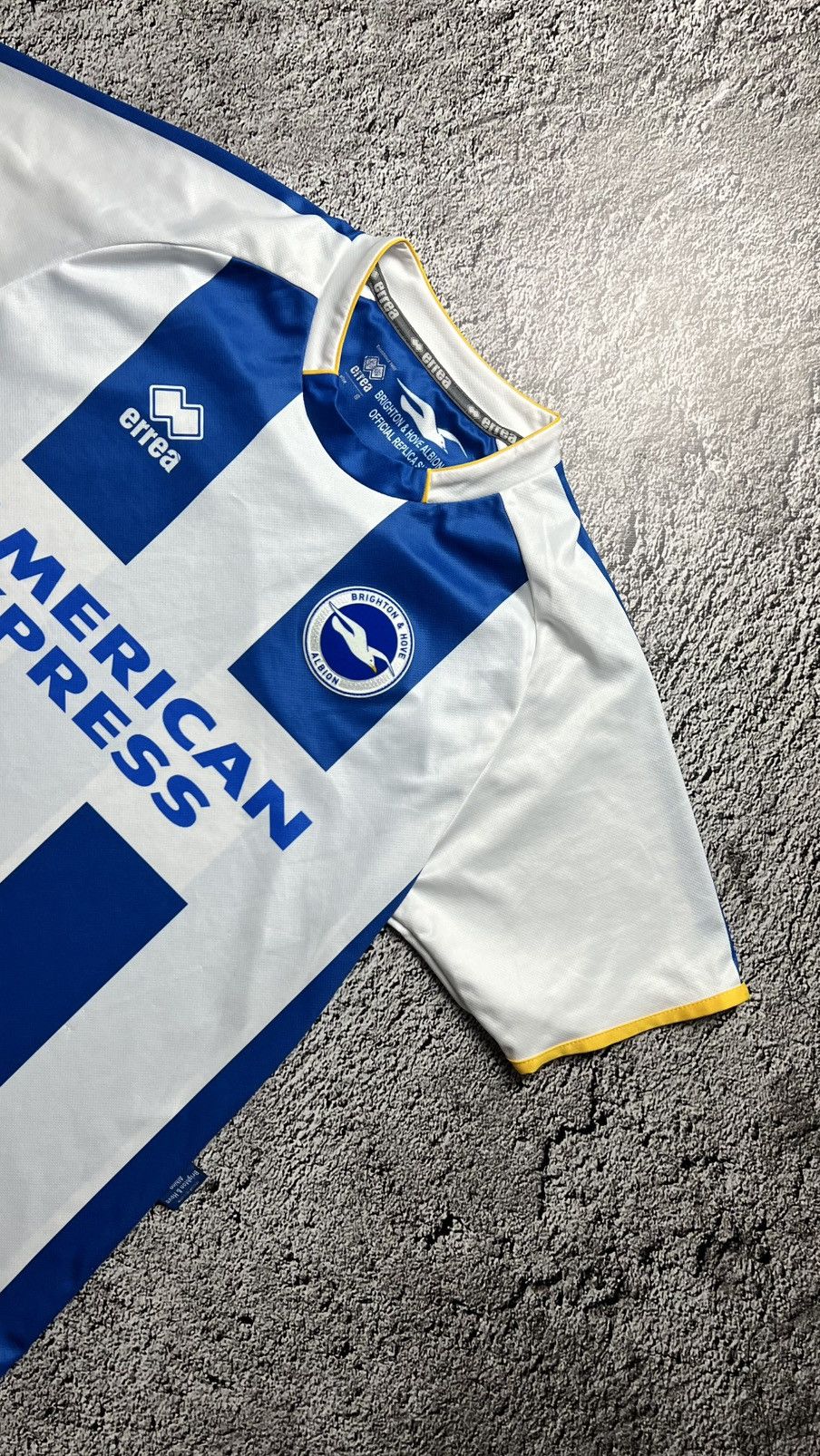 Errea Brighton & Hove Albion errea vintage y2K jersey Size US S / EU 44-46 / 1 - 2 Thumbnail