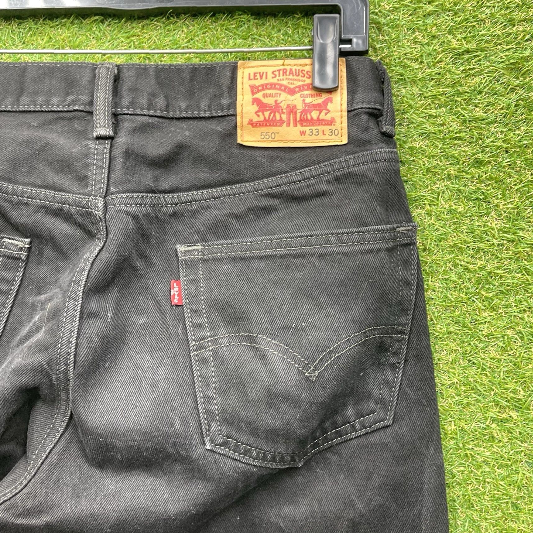 Levi's Levi's 550 Jeans Mens 33x30 Black Relaxed Fit Denim Size US 33 - 3 Thumbnail