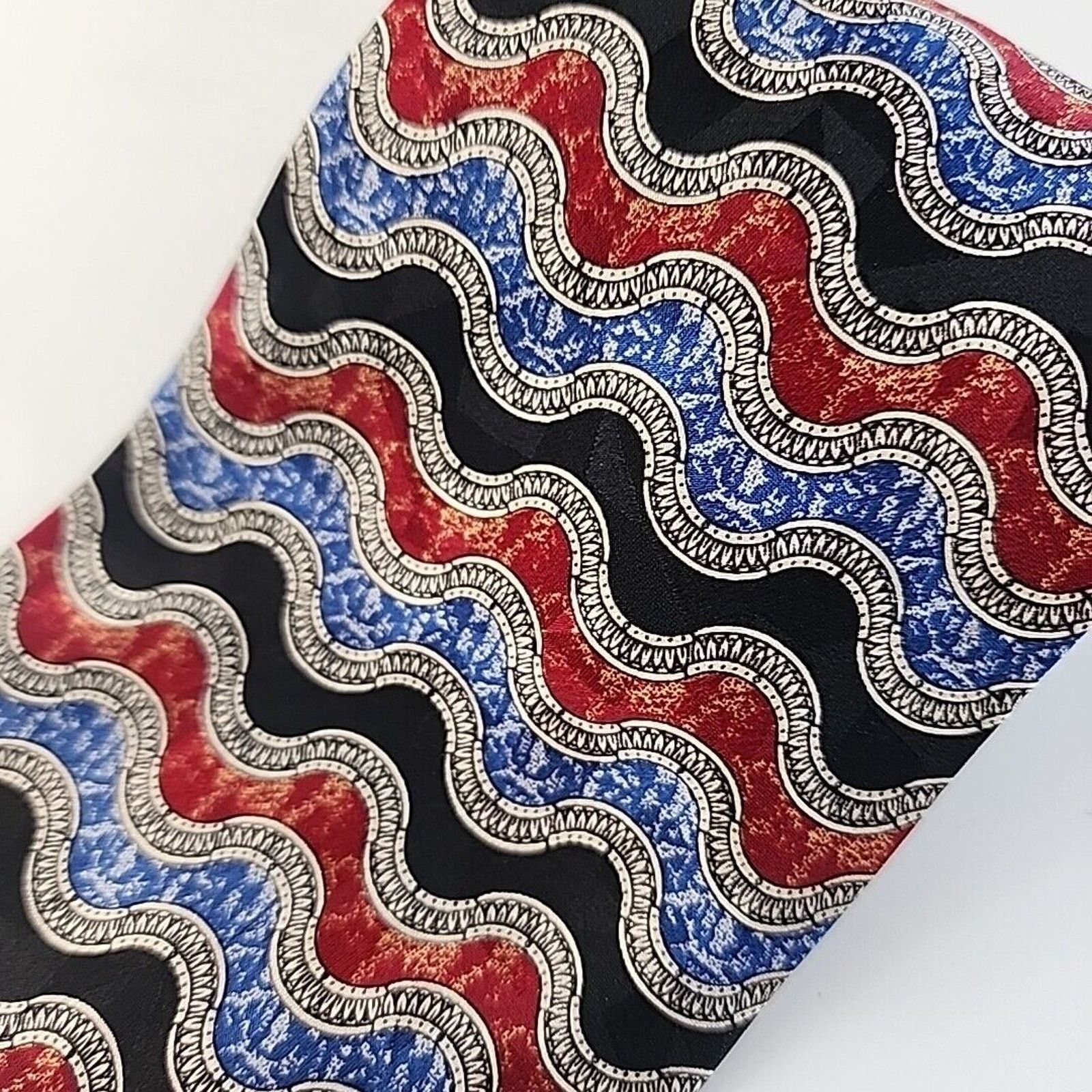 Vintage Ron Chereskin Red & Blue Wave Pattern Silk Necktie Like New Size ONE SIZE - 3 Thumbnail