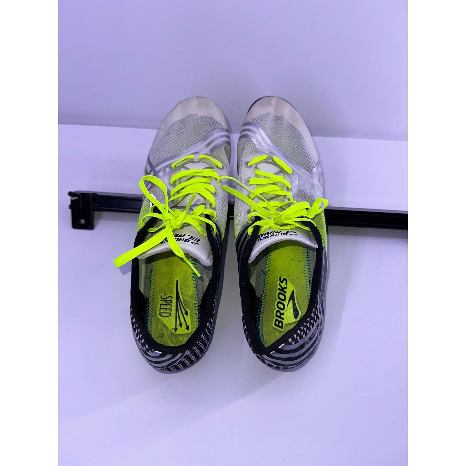 Brooks Brooks Elmn8 Track Spikes Size 11.5 Men’s Size US 11.5 / EU 44-45 - 3 Thumbnail