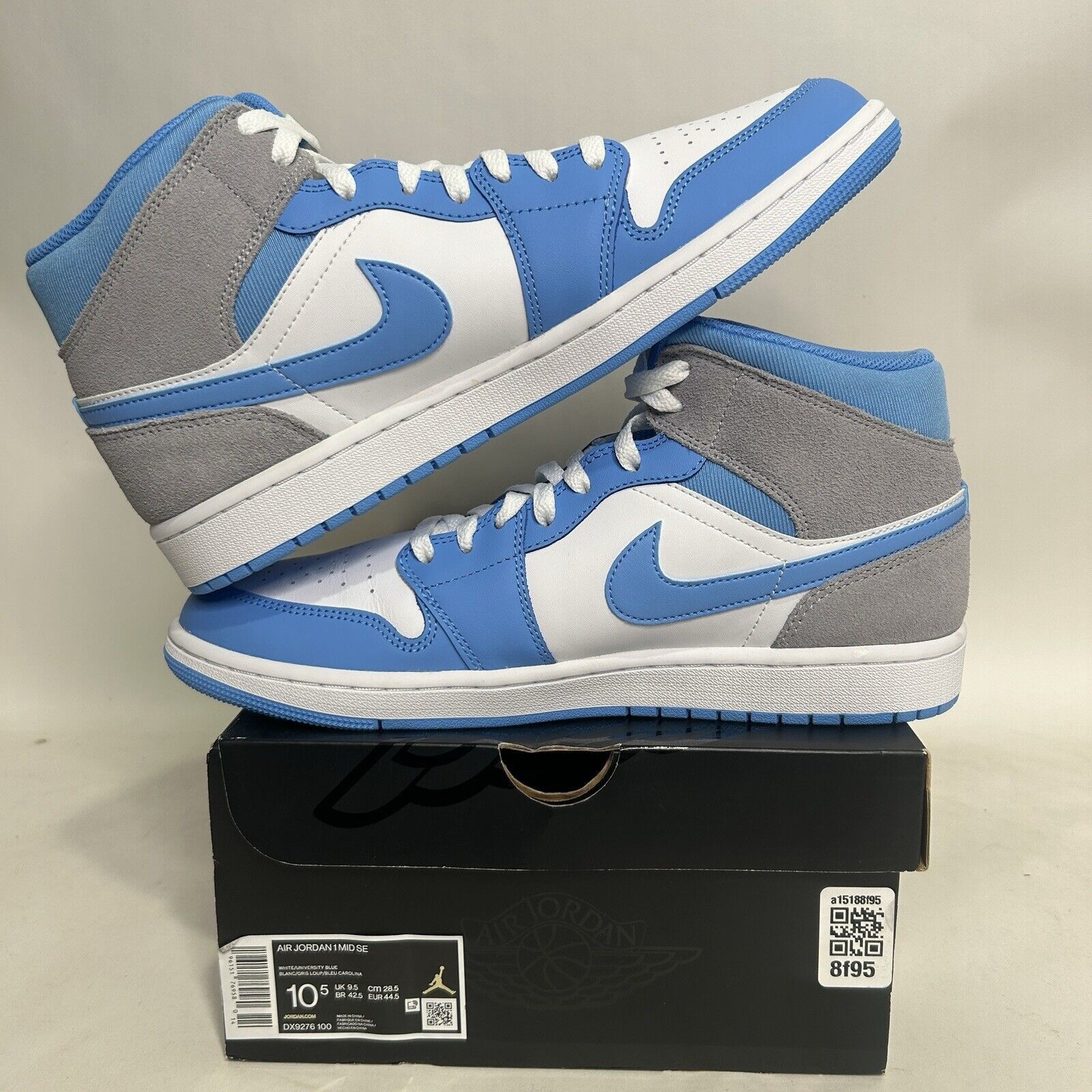 Jordan Brand Nike Air Jordan 1 Mid SE Retro “University Blue/UNC” 2024 Size US 10.5 / EU 43-44 - 3 Thumbnail