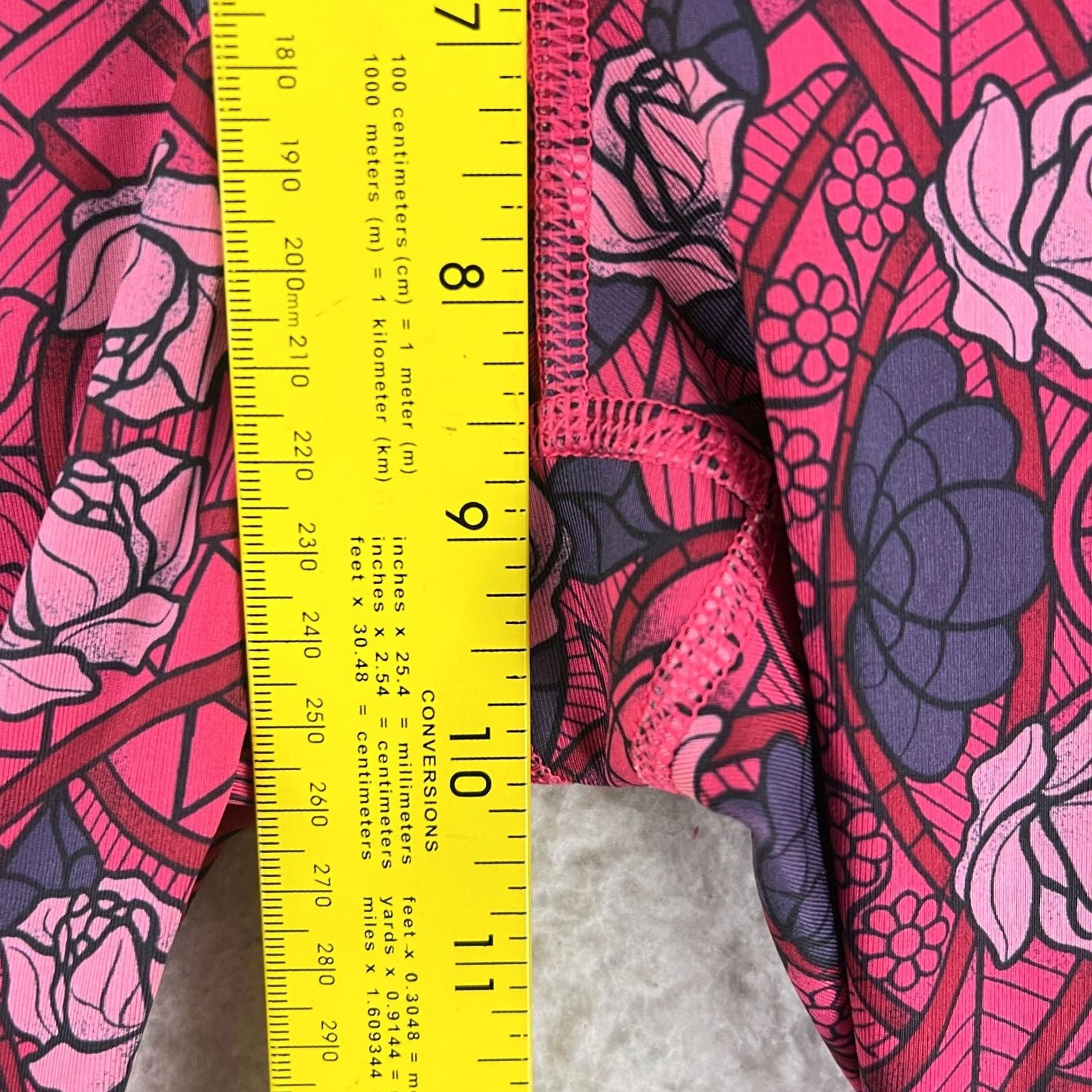 Lululemon Lululemon Inspire Crop II Leggings Womens Size 6 Pink Floral Pull On Yoga Gym Crop Leggings Varsity style Size 27" / US 4 / IT 40 - 5 Thumbnail