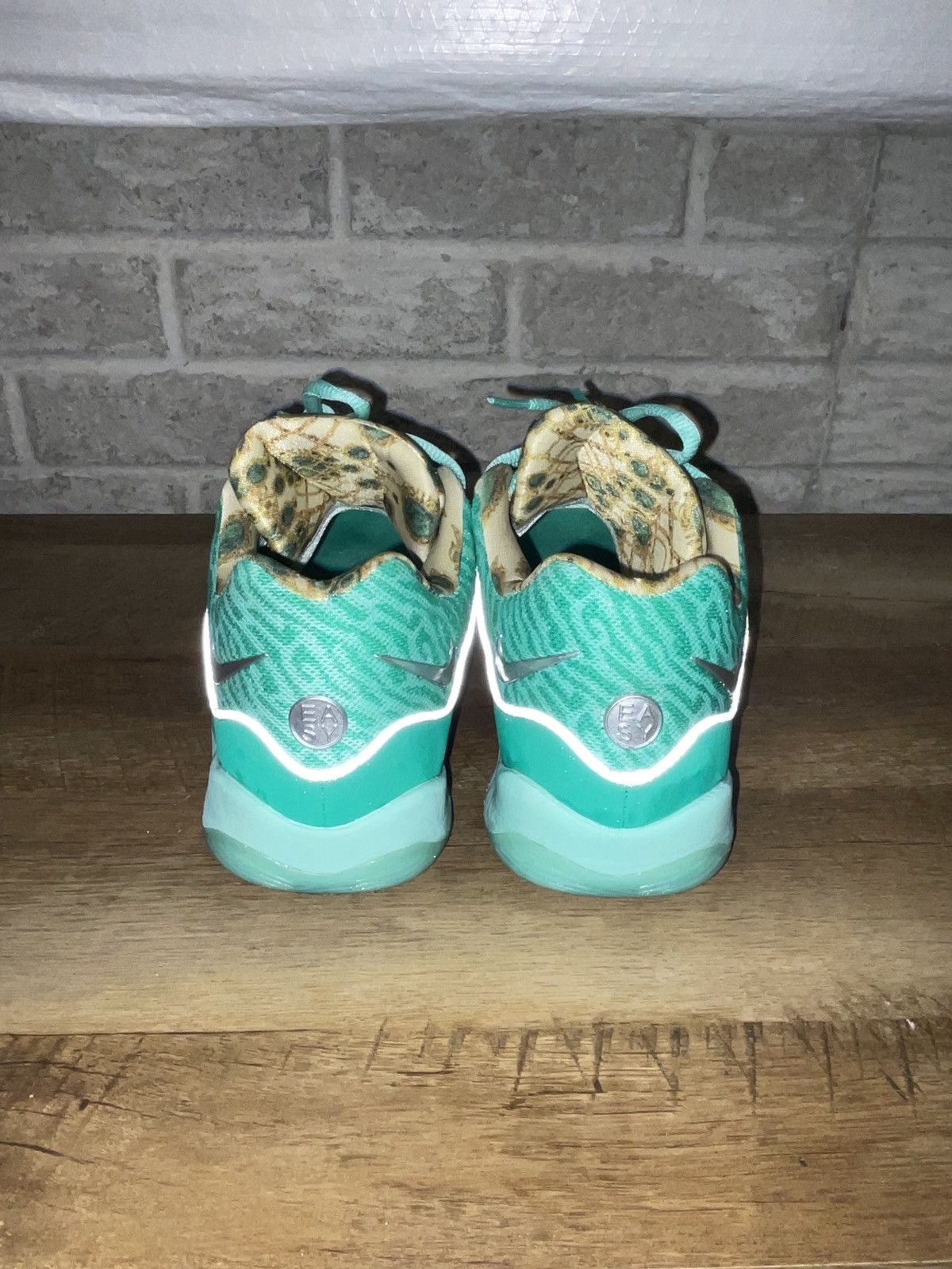 Nike KD 16 NRG “WANDA” Size US 10.5 / EU 43-44 - 2 Thumbnail