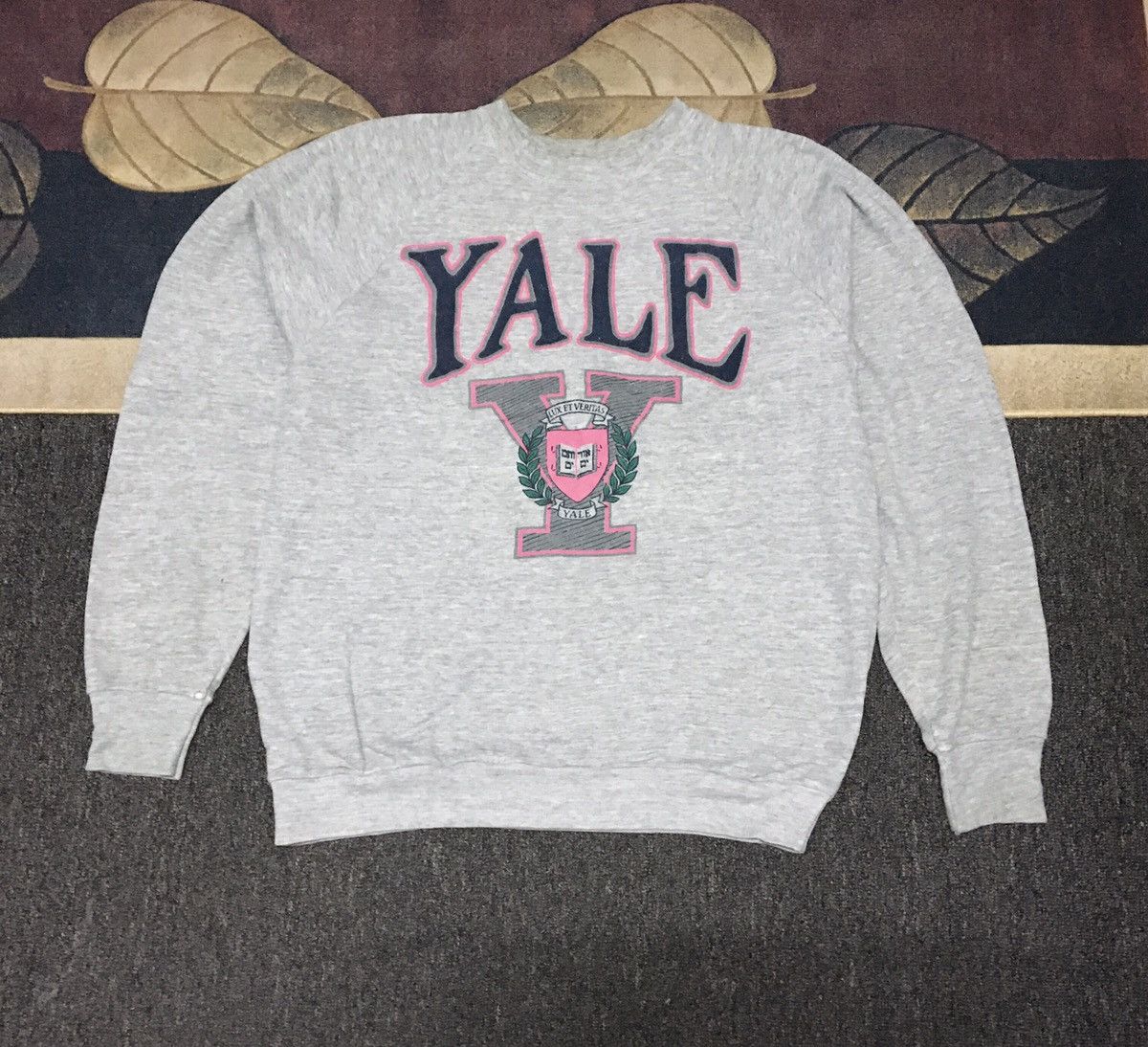 image of American College x Collegiate Vintage Yale University Crewneck Sweatshirt in Grey, Women's (Size Me