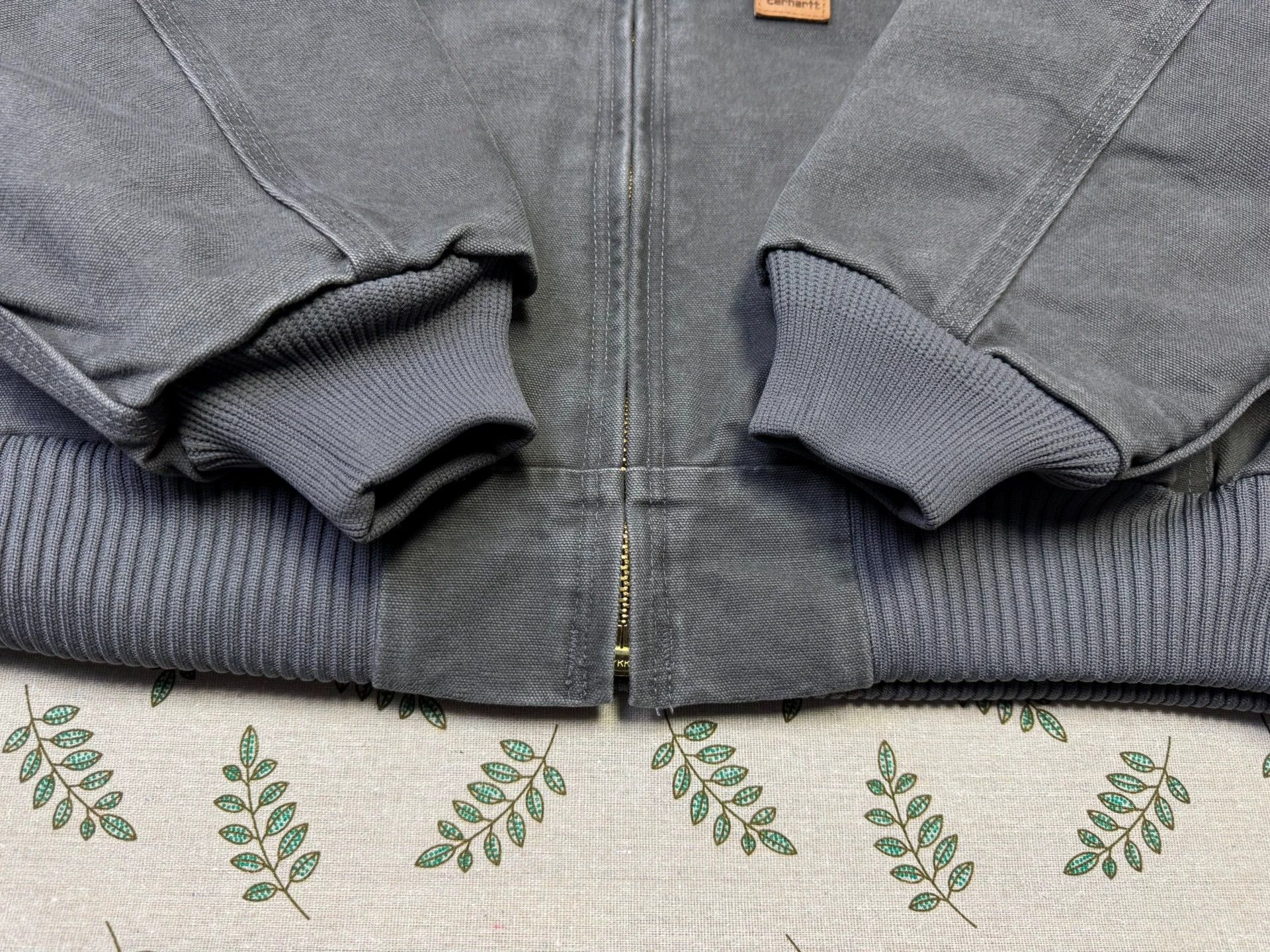 Carhartt Carhartt J130 Vintage GVL L Hooded Work Jacket '13 Size US L / EU 52-54 / 3 - 3 Thumbnail