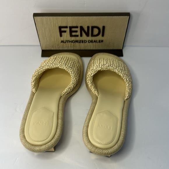 Fendi New Authentic Fendi Baguette Raffia Open-Toe Woven Slip-On S Size US 6 / IT 36 - 10 Thumbnail