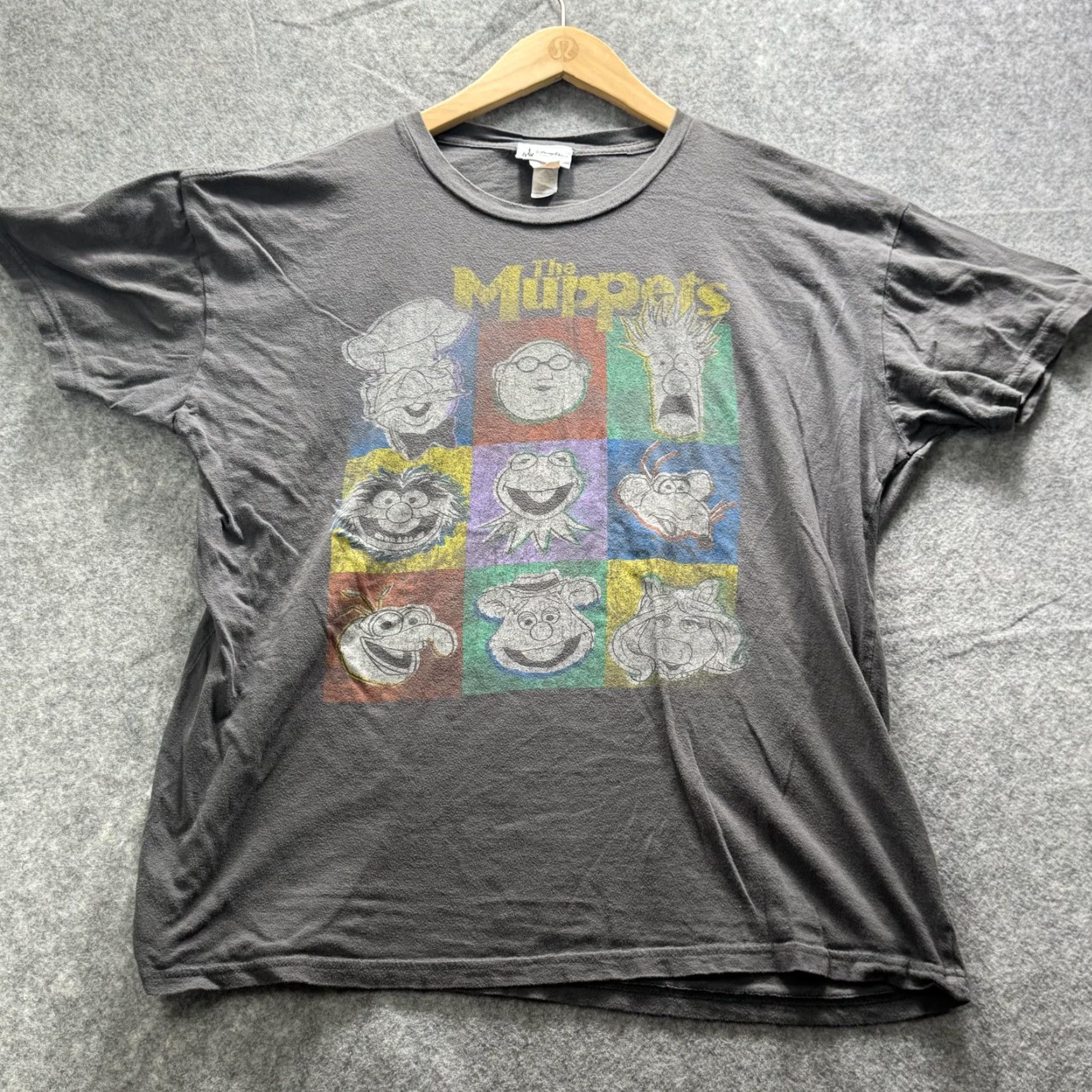 Disney Disney Shirt Mens XL Gray The Muppets Character Grid Graphic Tee Logo Crewneck Size US XL / EU 56 / 4 - 2 Thumbnail
