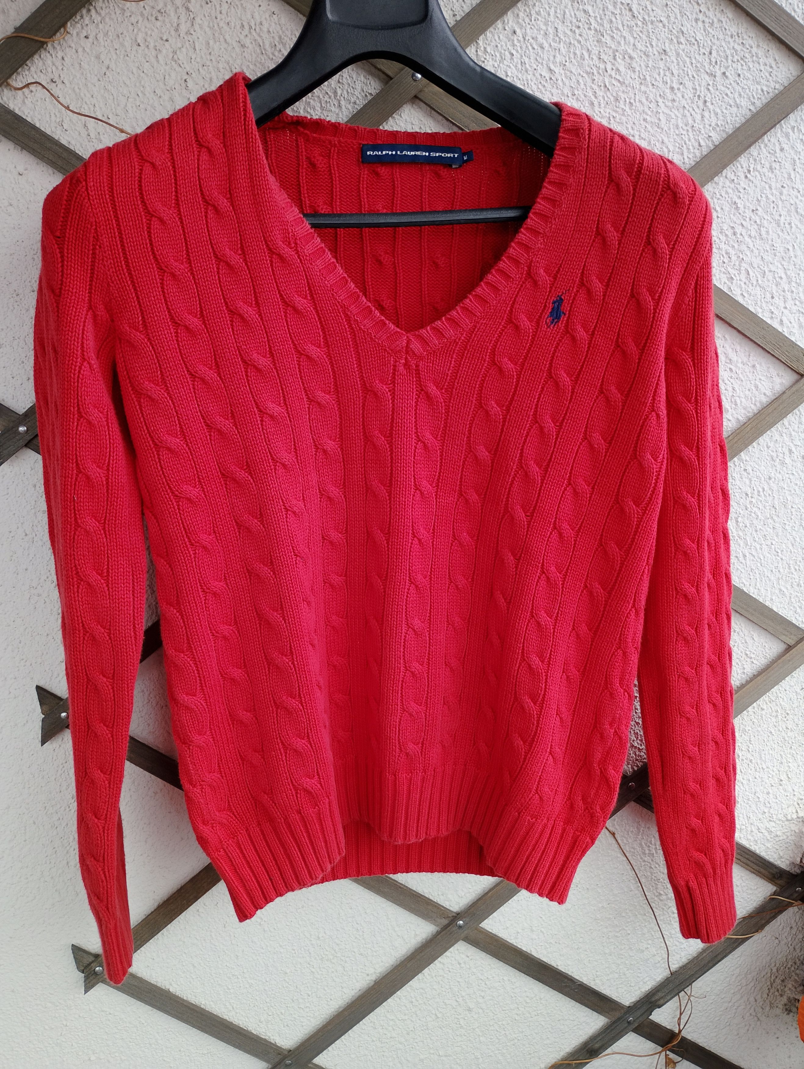 Ralph Lauren Sport Ralph Lauren Sport V-neck Cable Knit Jumper Sweater Size M / US 6-8 / IT 42-44 - 1 Thumbnail