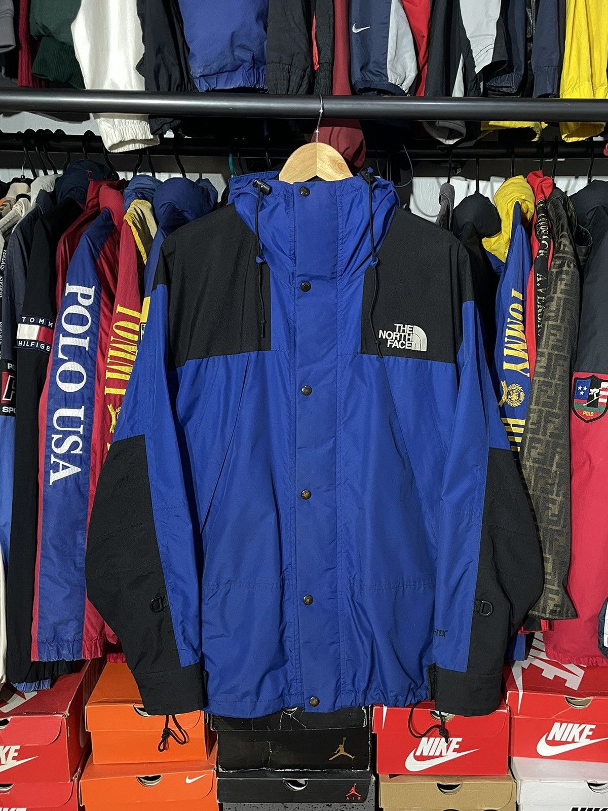 The North Face × The North Face Purple Label The North Face Light Jacket 1990 Vintage TNF Purple Size US L / EU 52-54 / 3 - 1 Thumbnail