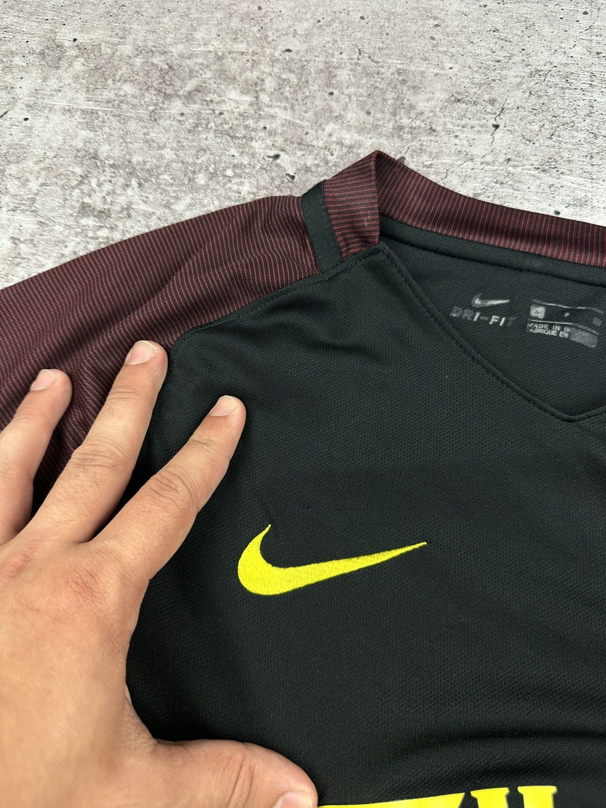 Nike 2016/17 Nike Manchester City Away Black Soccer Jersey Size US S / EU 44-46 / 1 - 9 Thumbnail