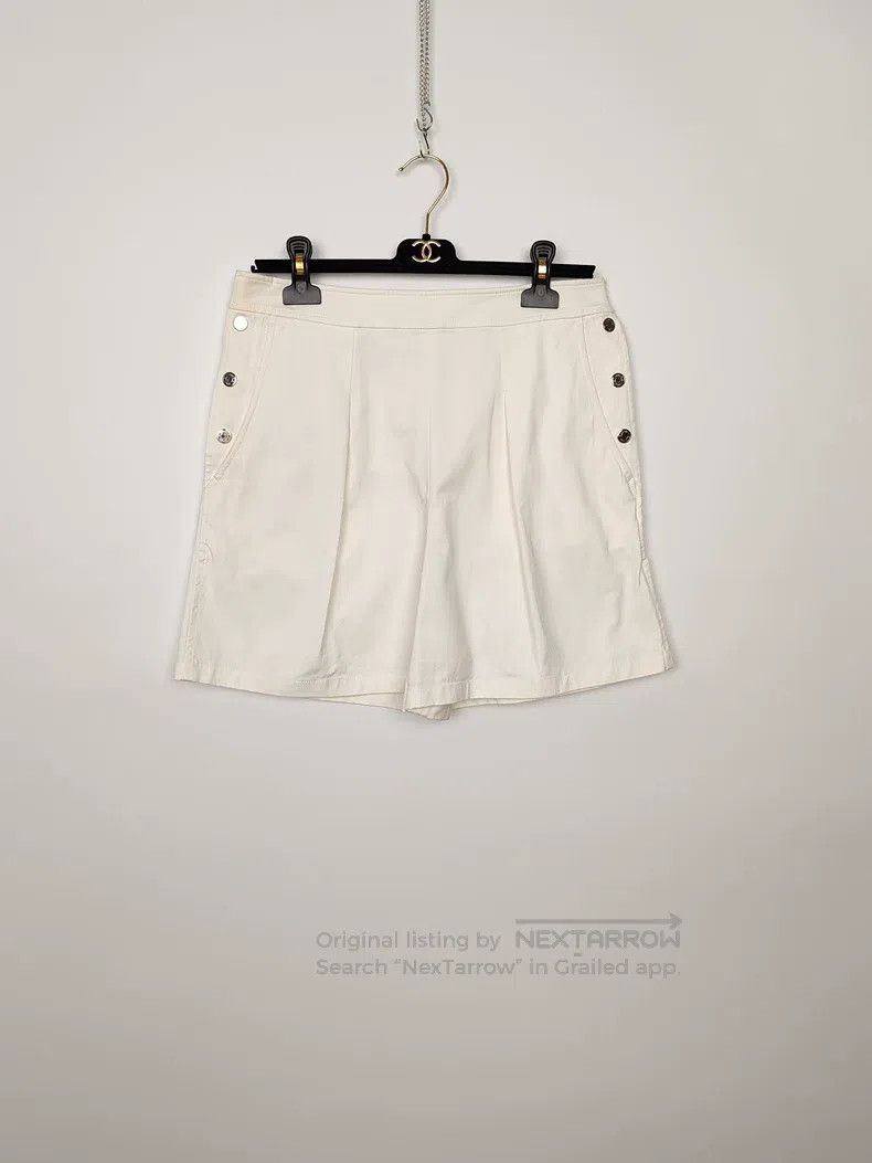 Hermes Hermes Silver Buckle Denim Shorts Size 26" / US 2 / IT 38 - 1 Thumbnail